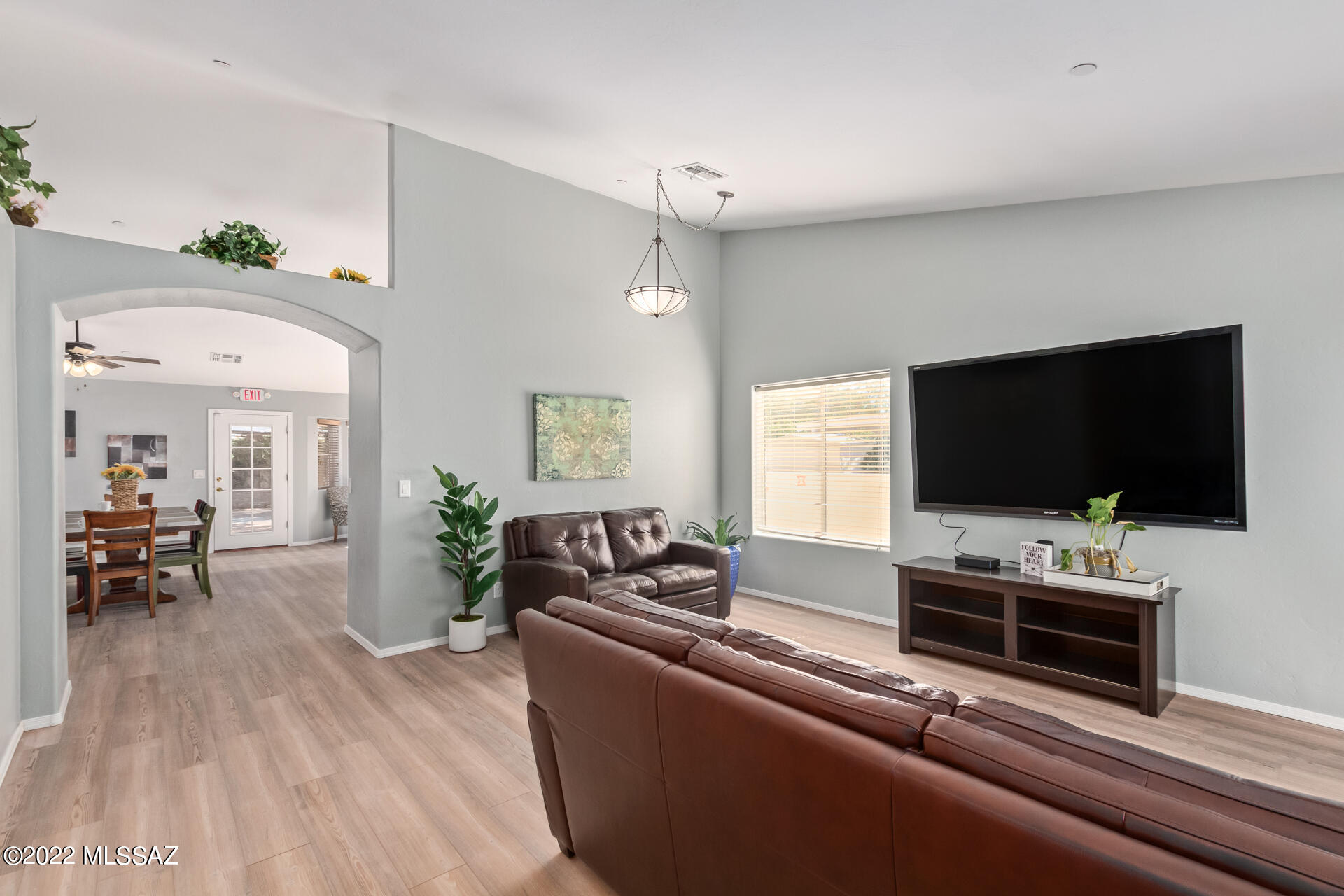Thornydale Terrace(1-104) - Residential