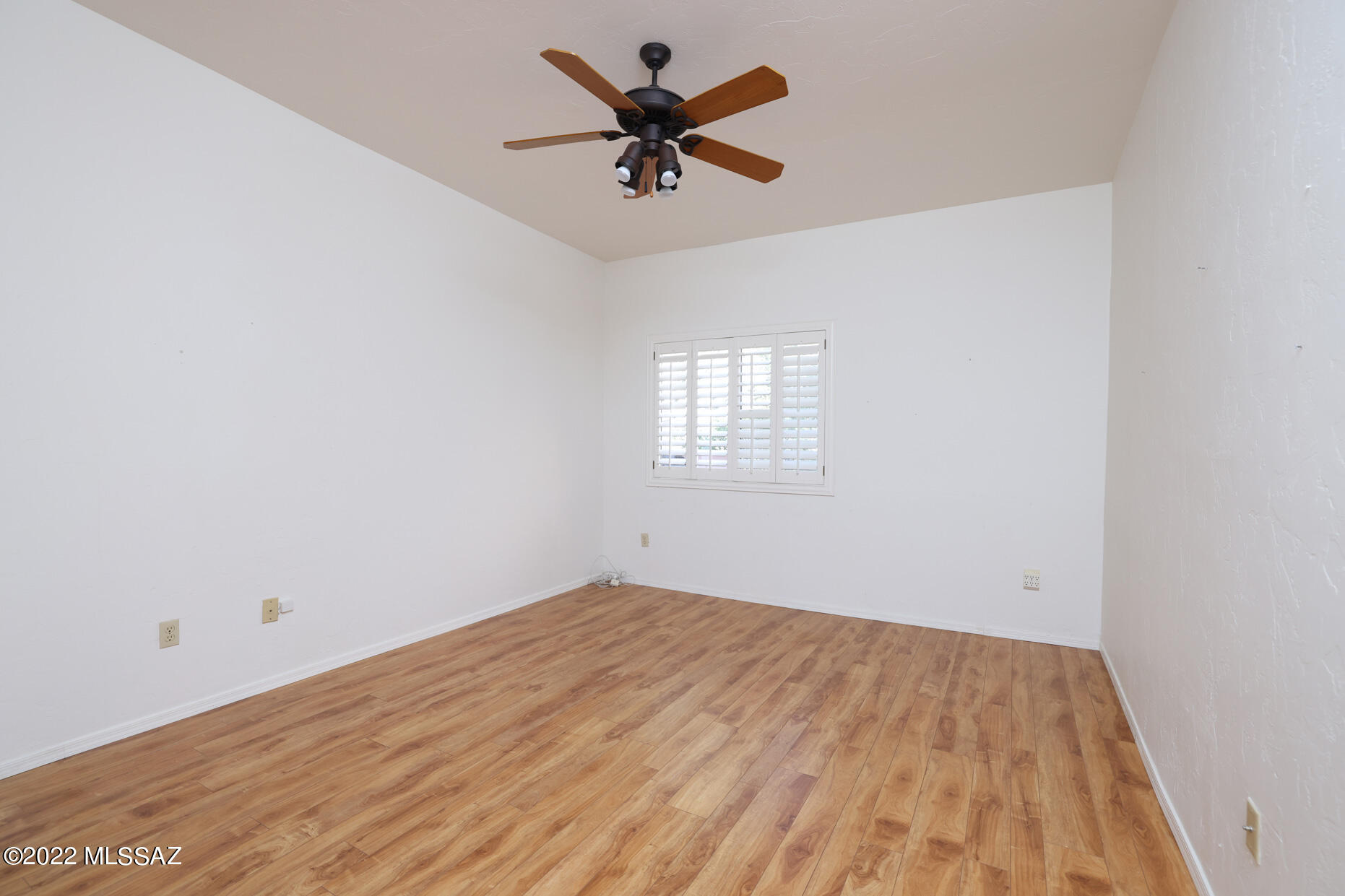 Palisades South (1-23) - Residential