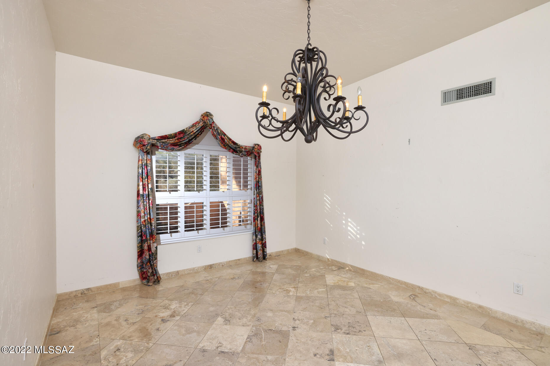 Palisades South (1-23) - Residential