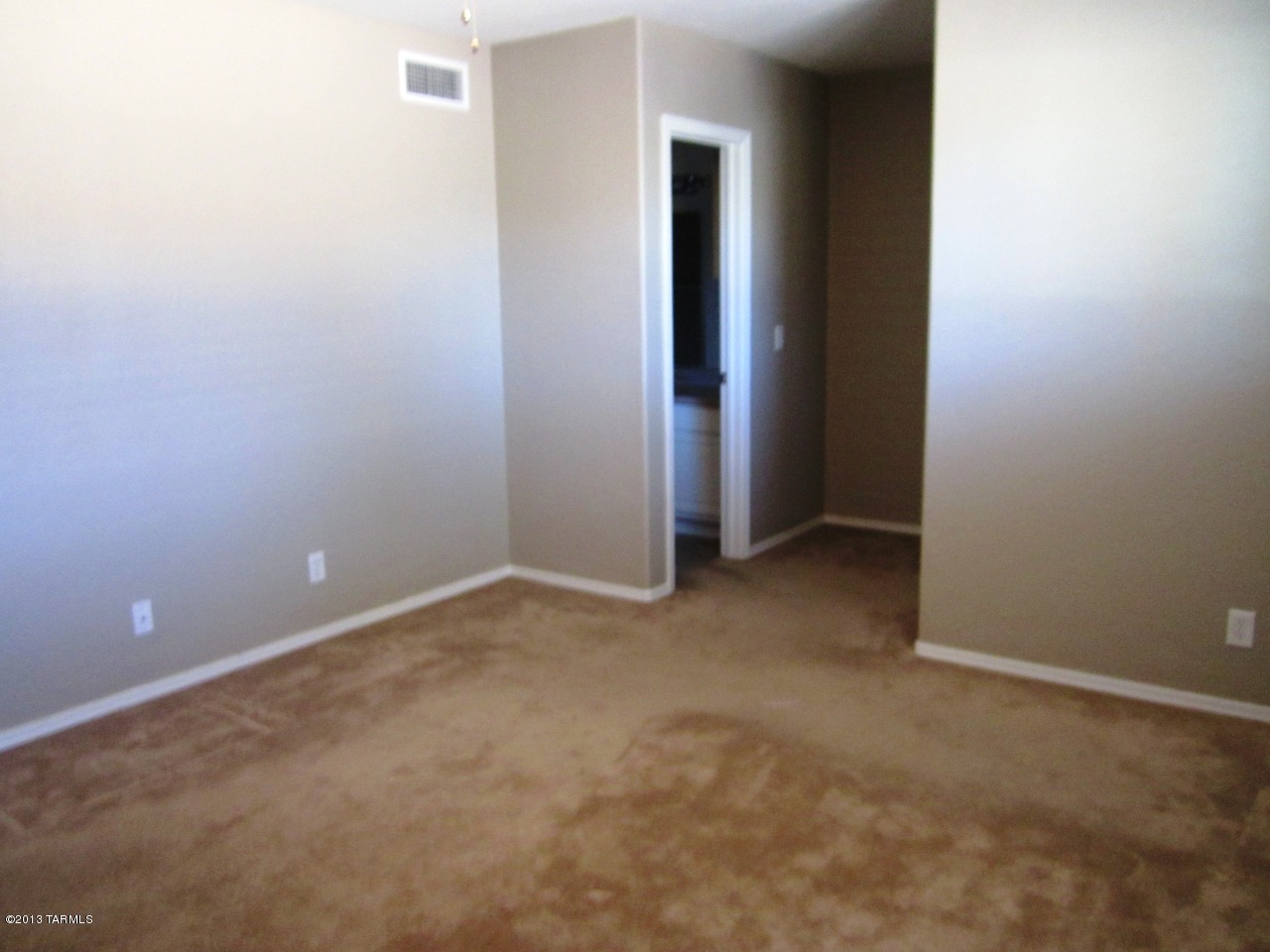 Villa Venice Condos - Residential Lease