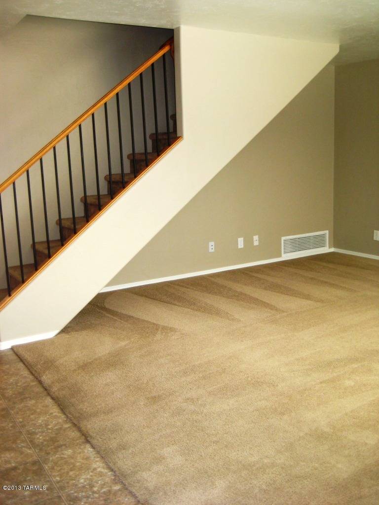Villa Venice Condos - Residential Lease
