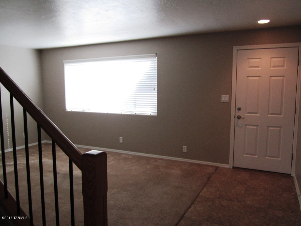 Villa Venice Condos - Residential Lease