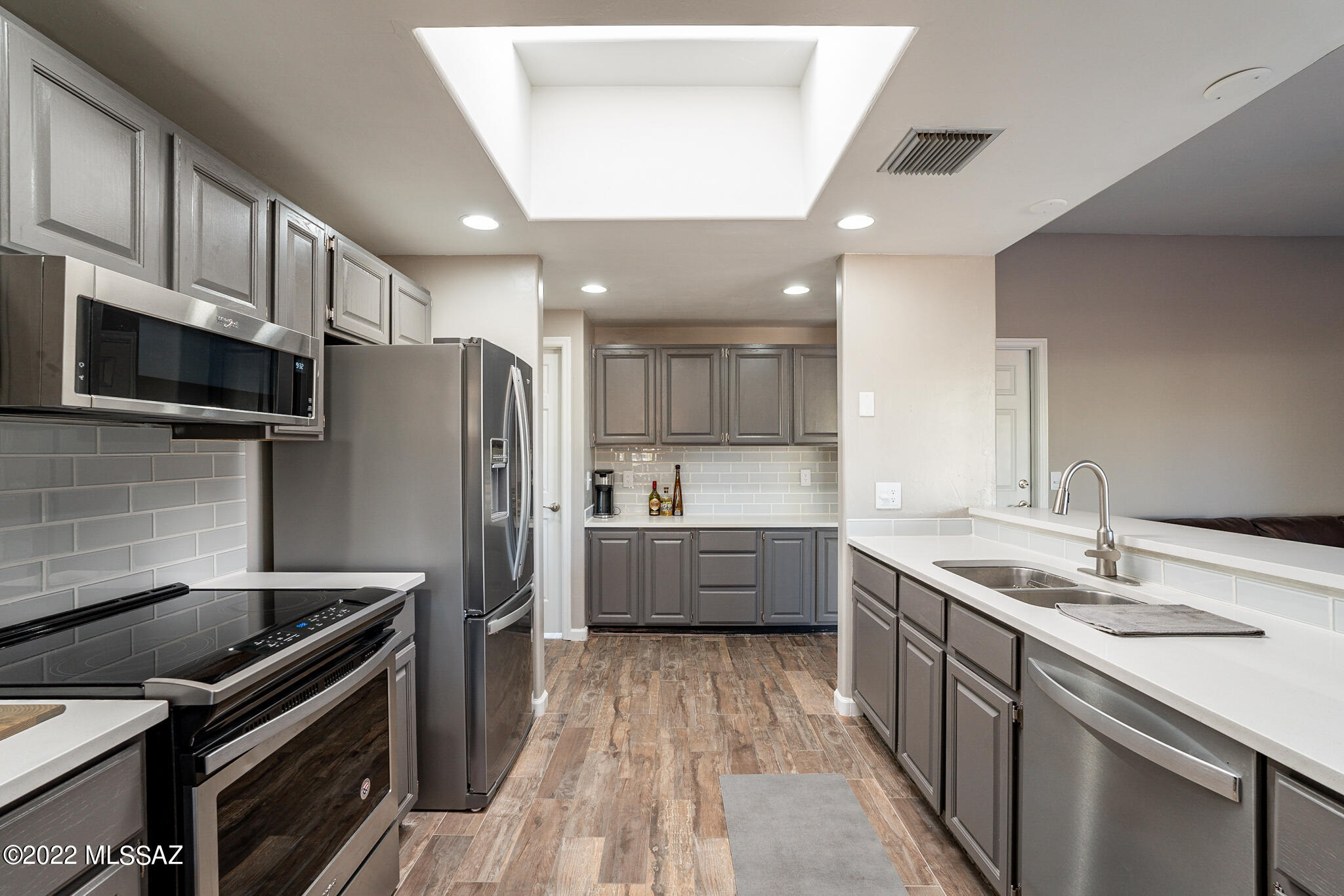 Pantano Ridge Estates - Residential