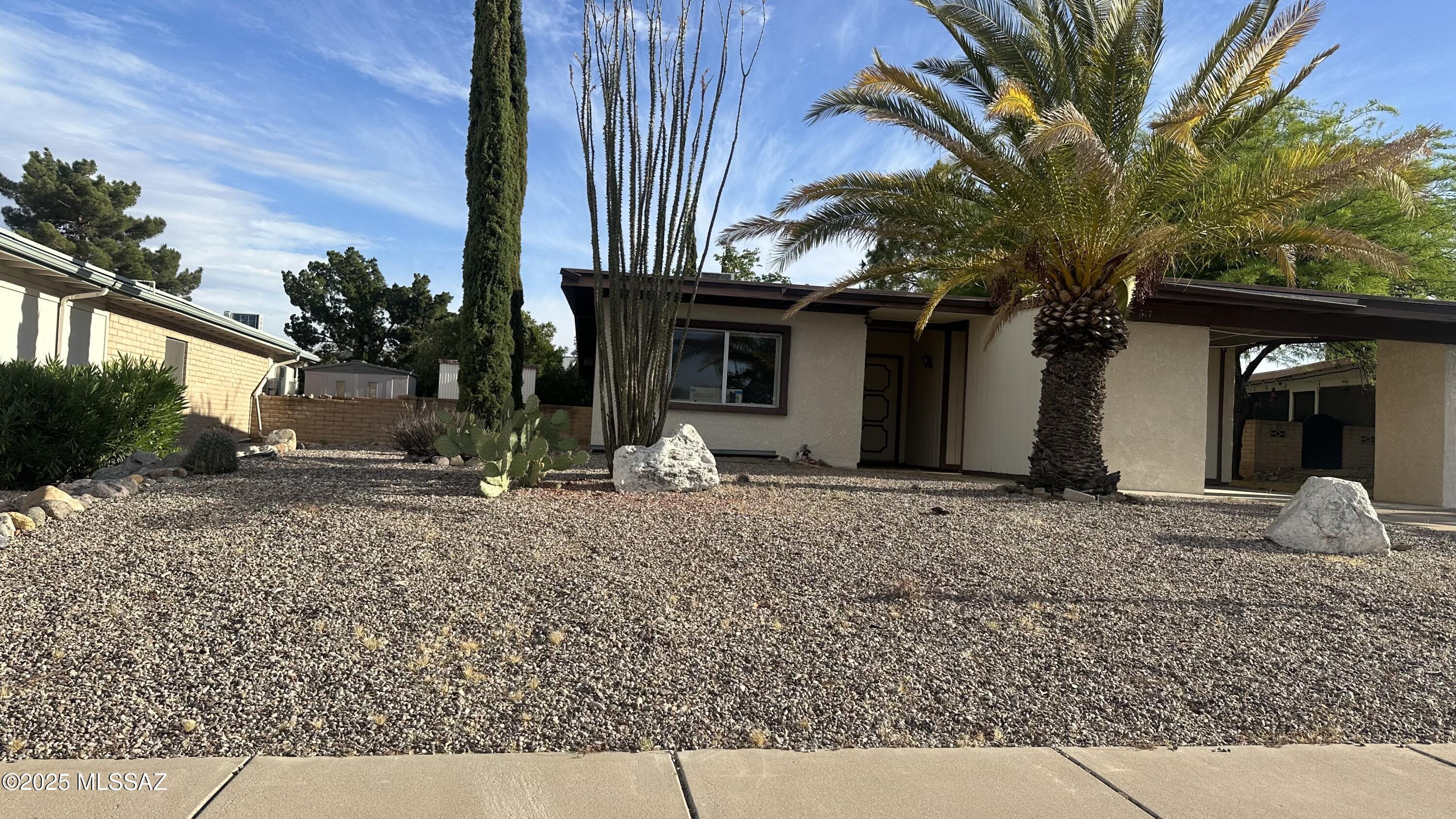 617 W Via San Mateo
