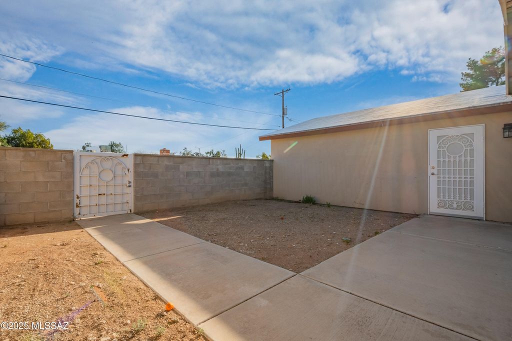 listing image 42