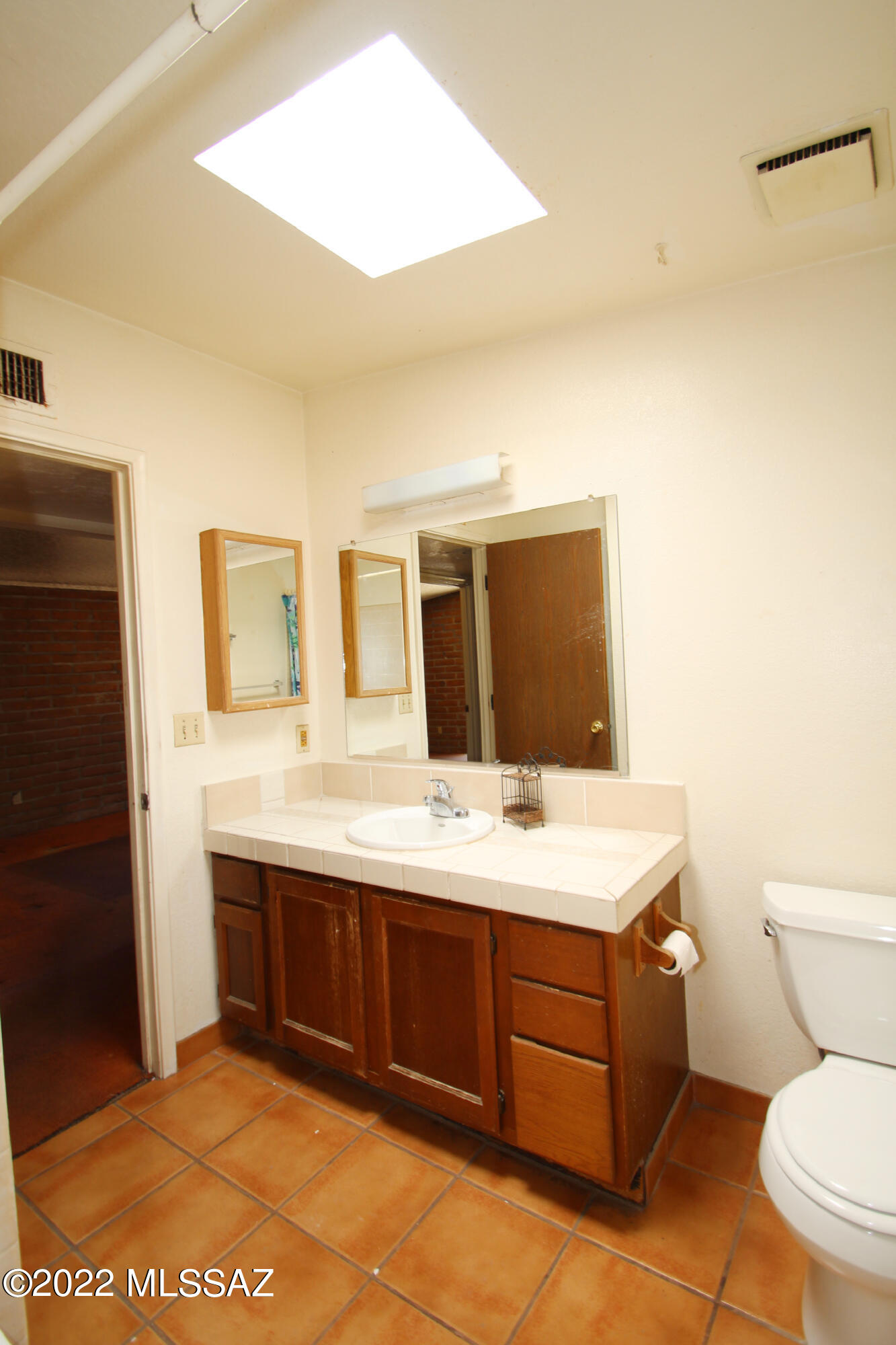 Miracle Mile Manor - Residential
