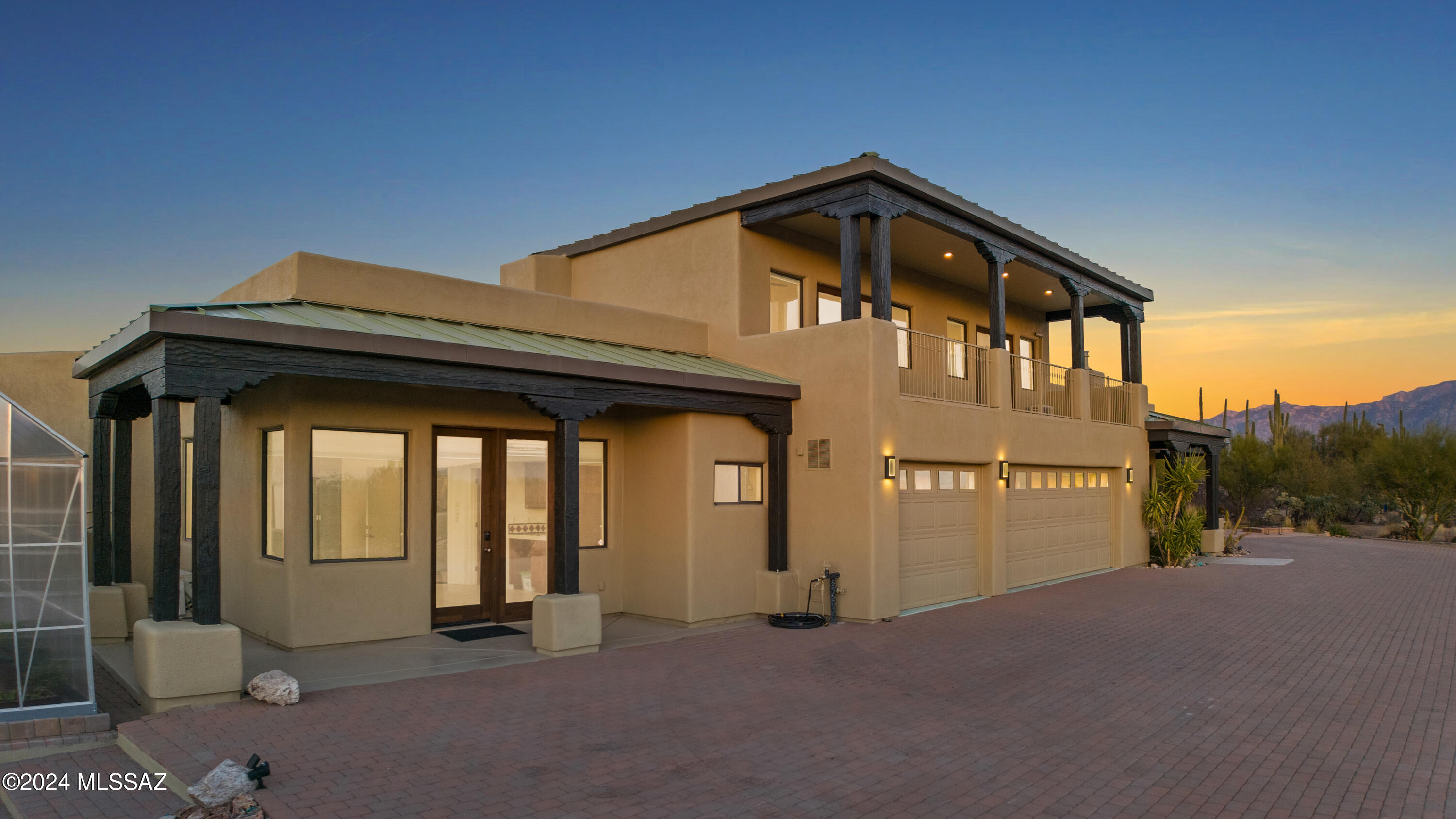 La Cholla Airpark - Residential