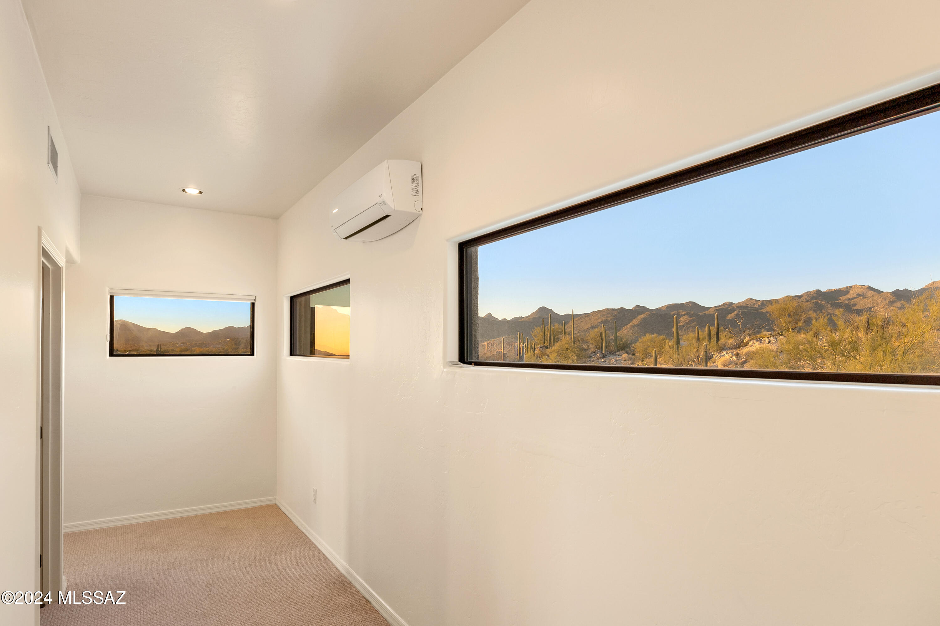La Cholla Airpark - Residential