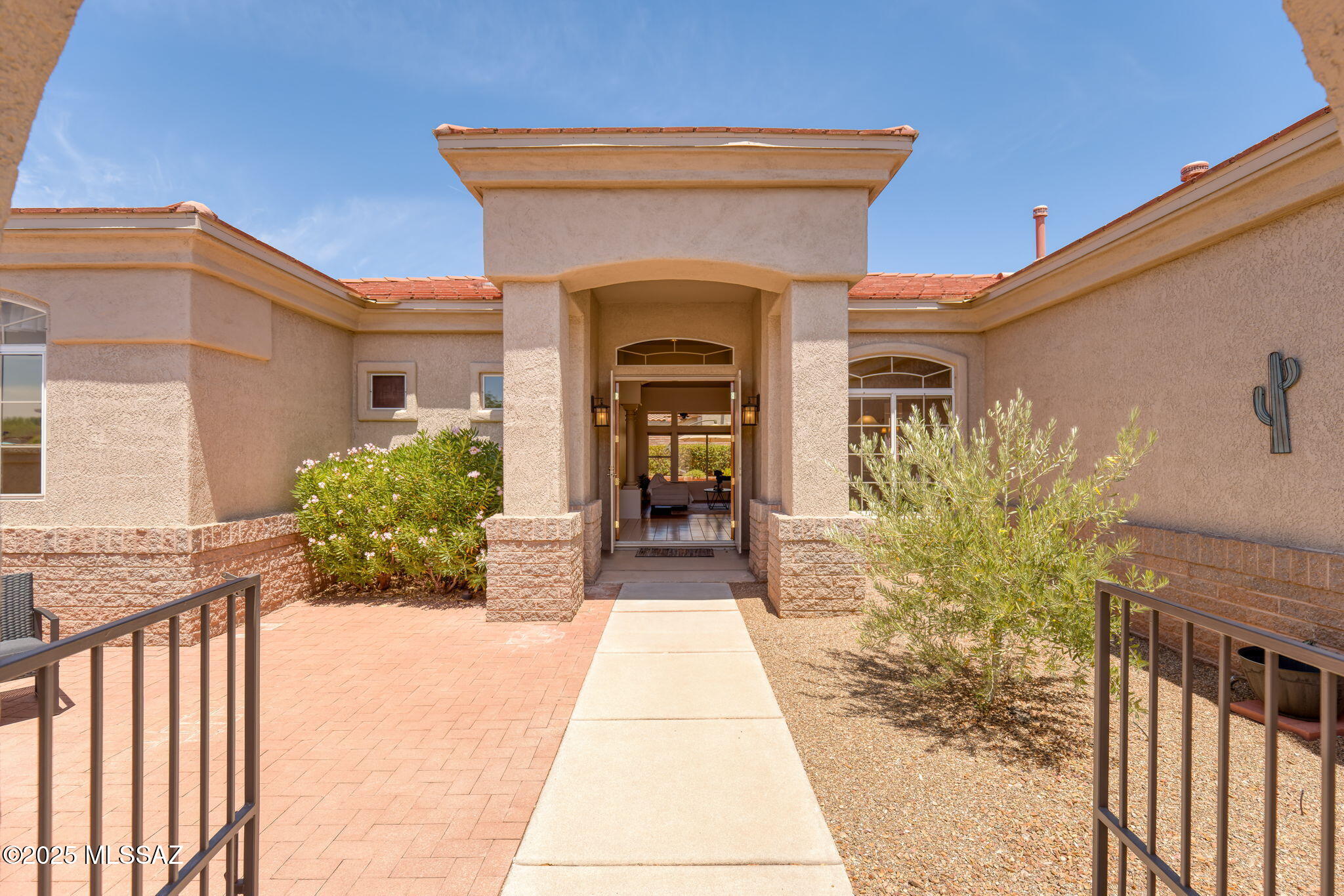 2023 E Bighorn Mountain Drive