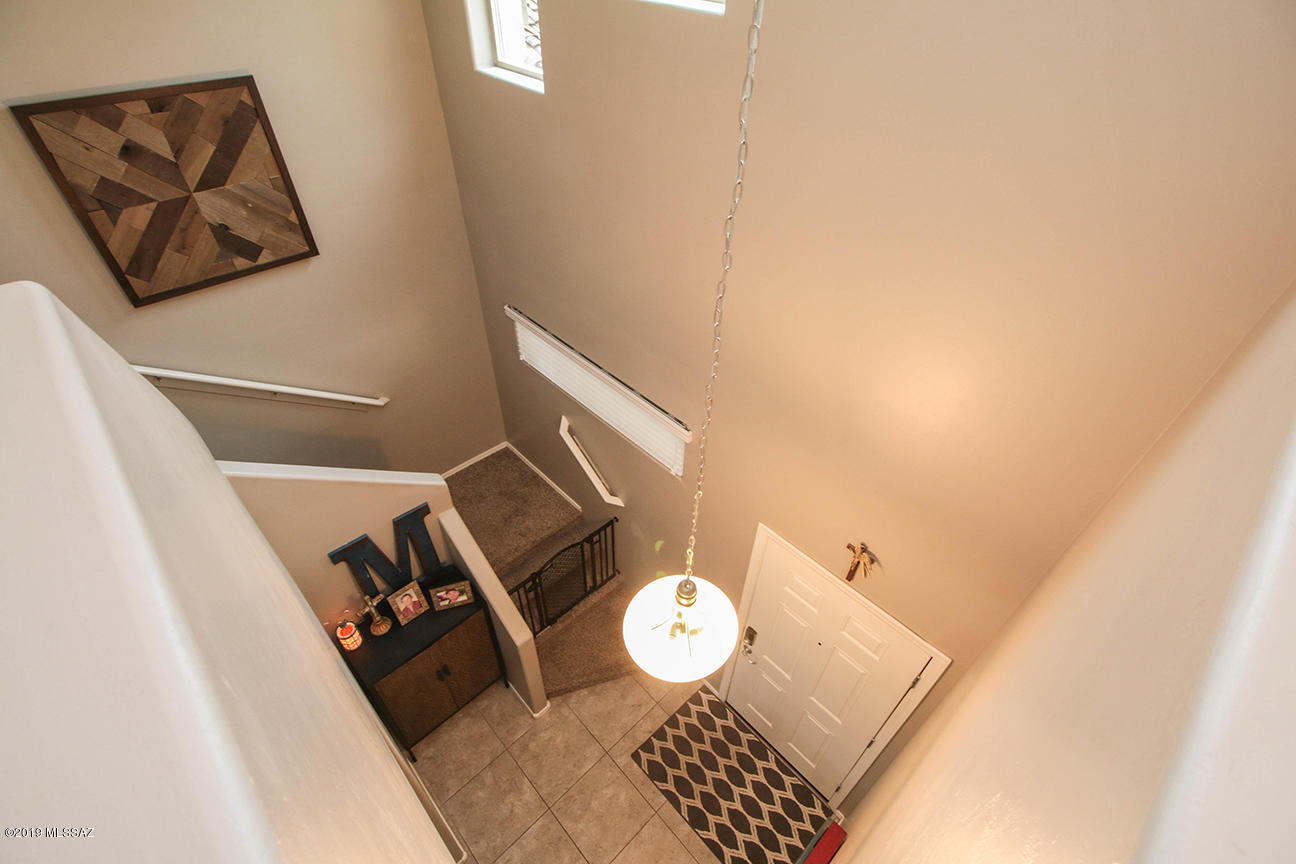 Vista Del Lago Norte SQ20140780198 - Residential