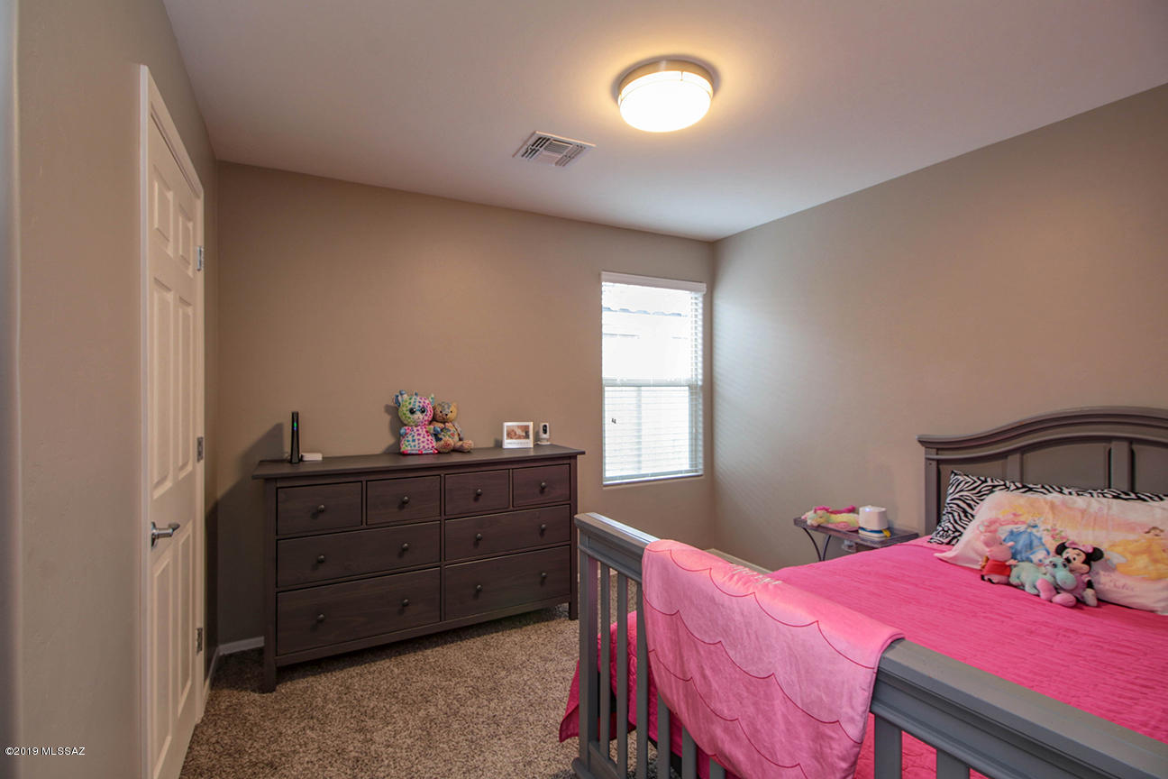 Vista Del Lago Norte SQ20140780198 - Residential