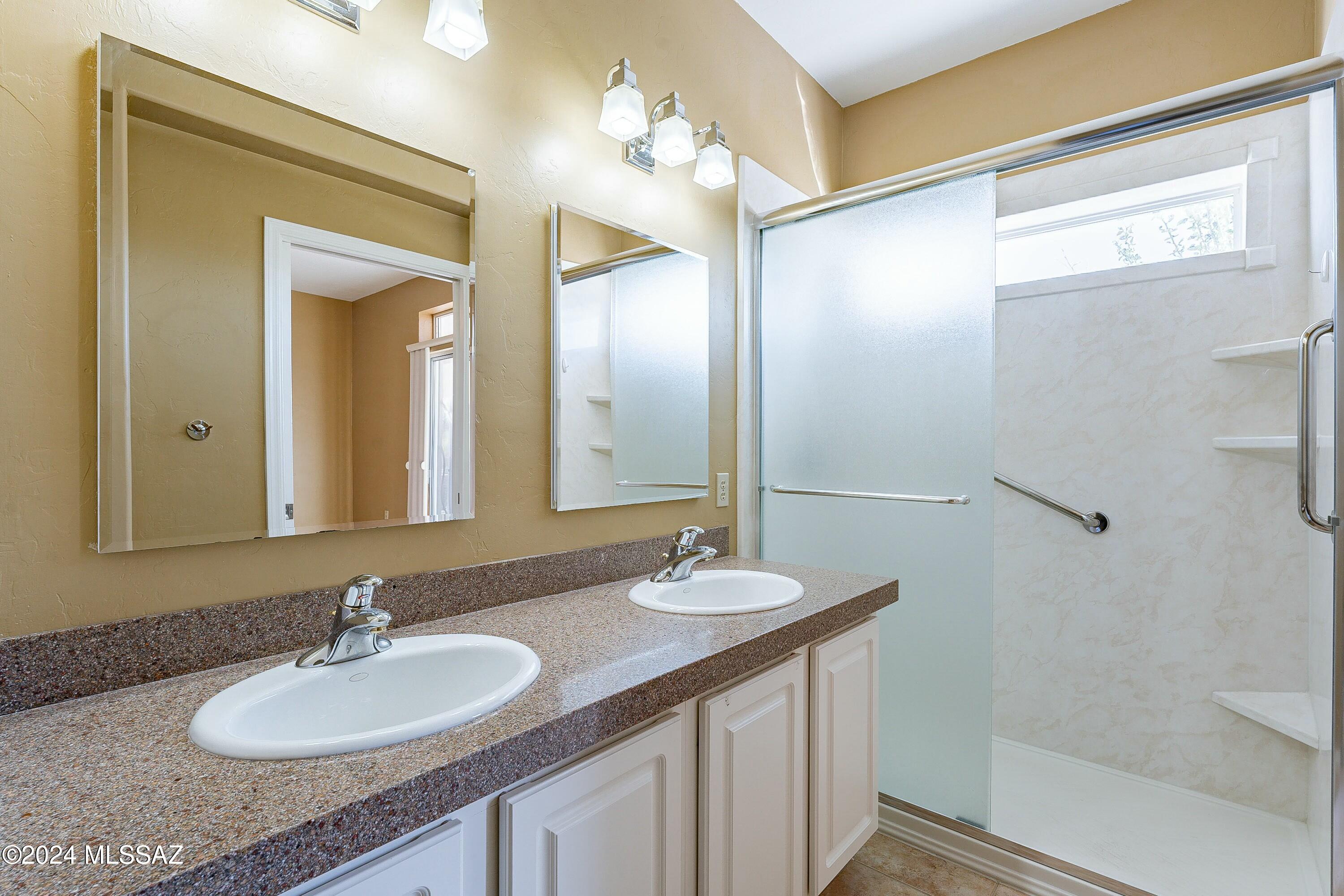 Colonia De Los Alamos (BK1-45) - Residential