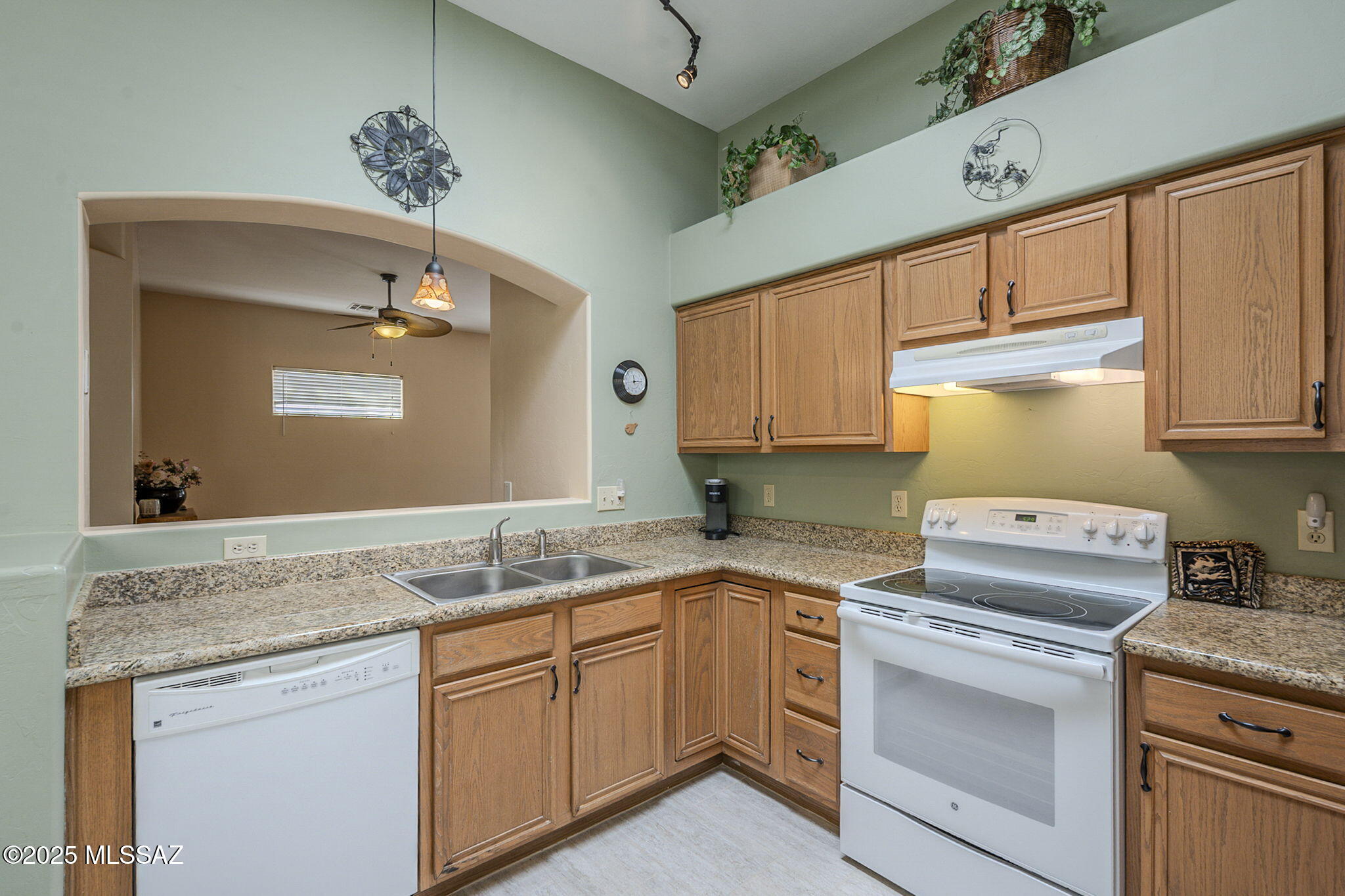 Sterling Springs at Sabino Springs(1-64) - Residential
