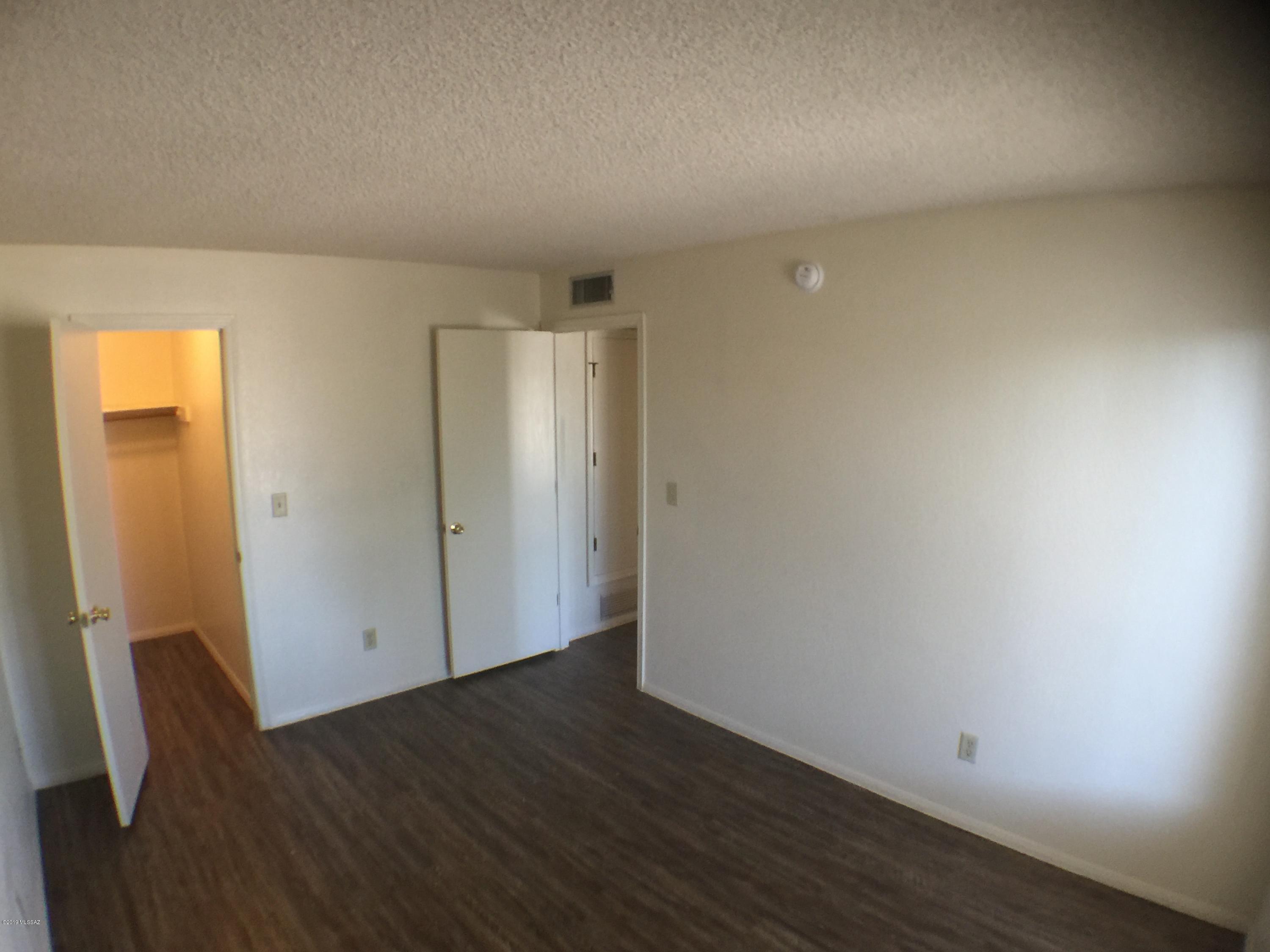 Orangewood North (1-169) - Residential Lease