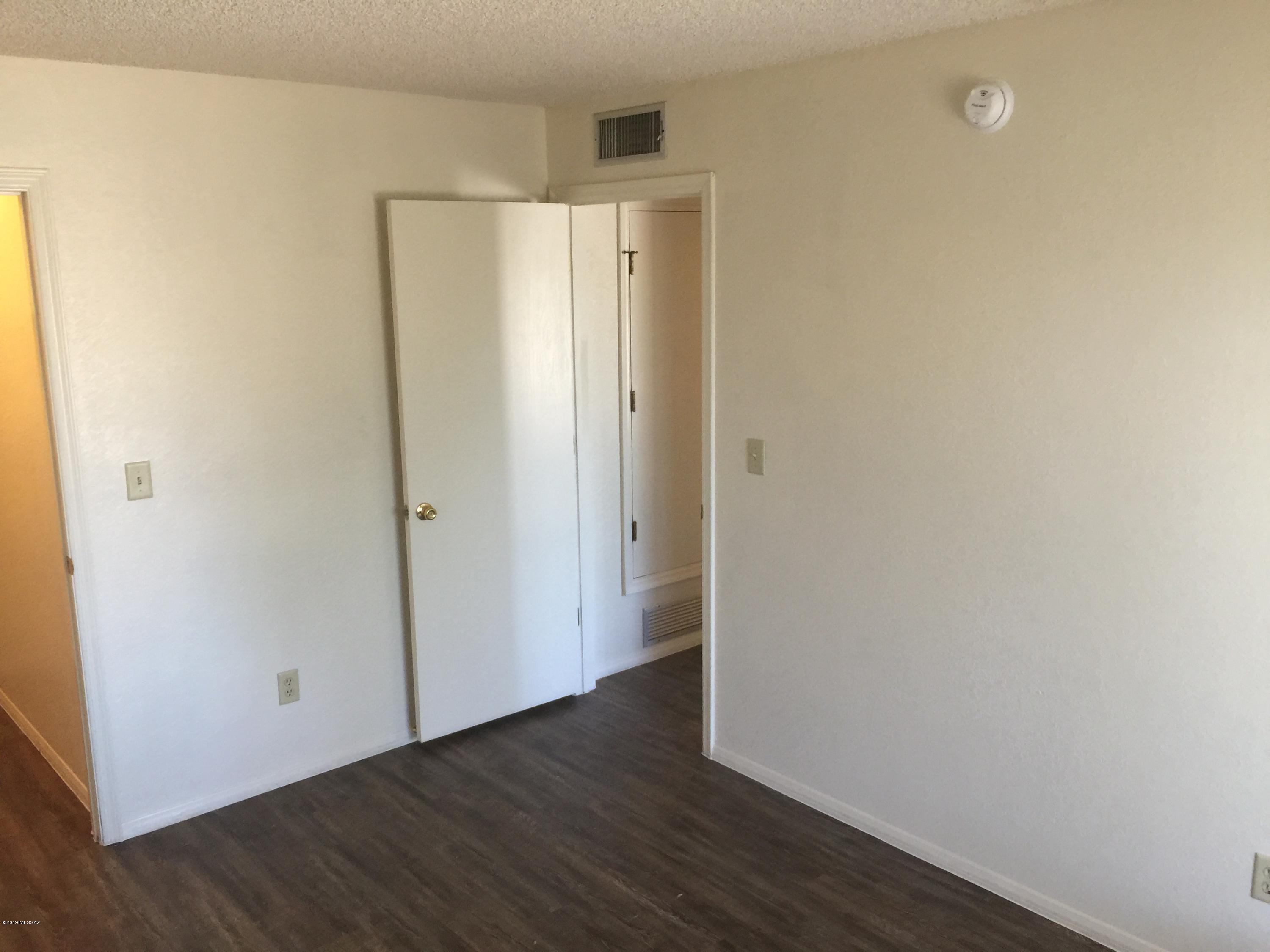Orangewood North (1-169) - Residential Lease