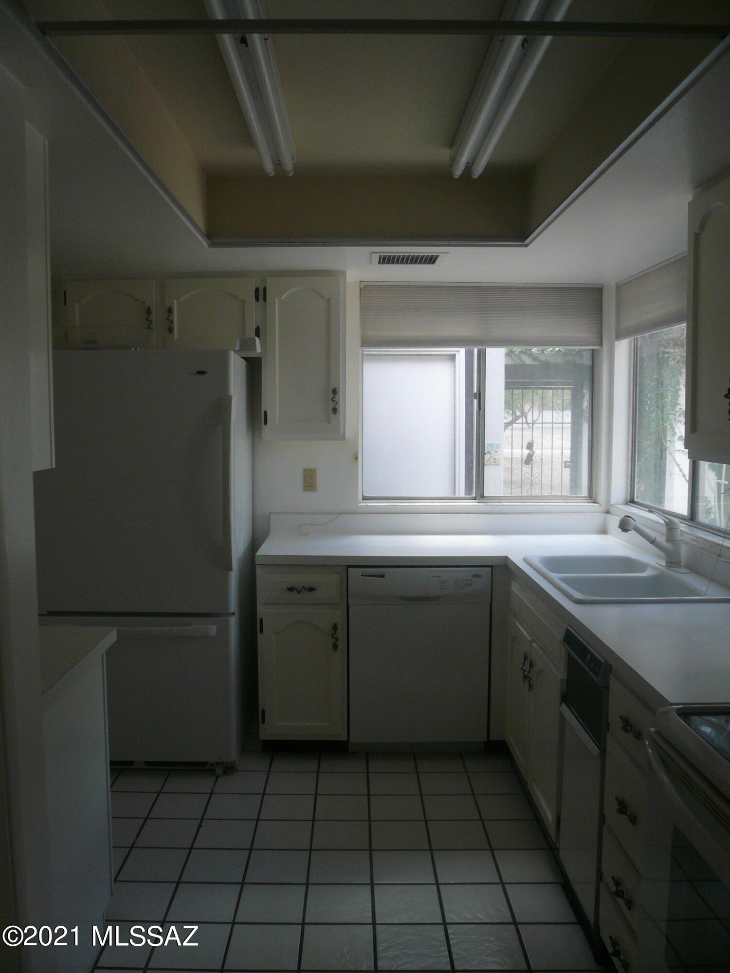 Sabino Vista Townshouses (1-53) - Residential