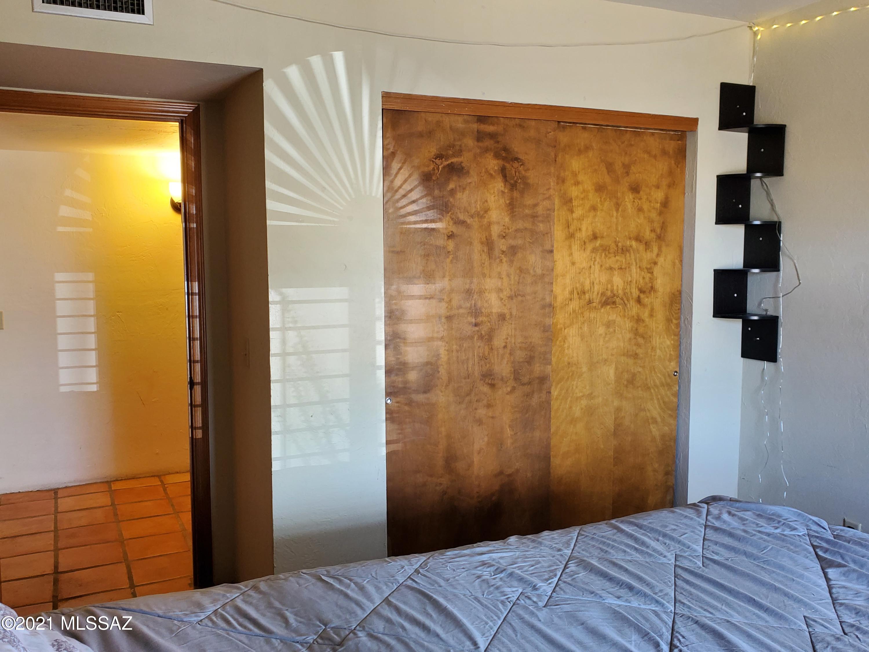 Valle Verde Del Norte (1-100) - Residential