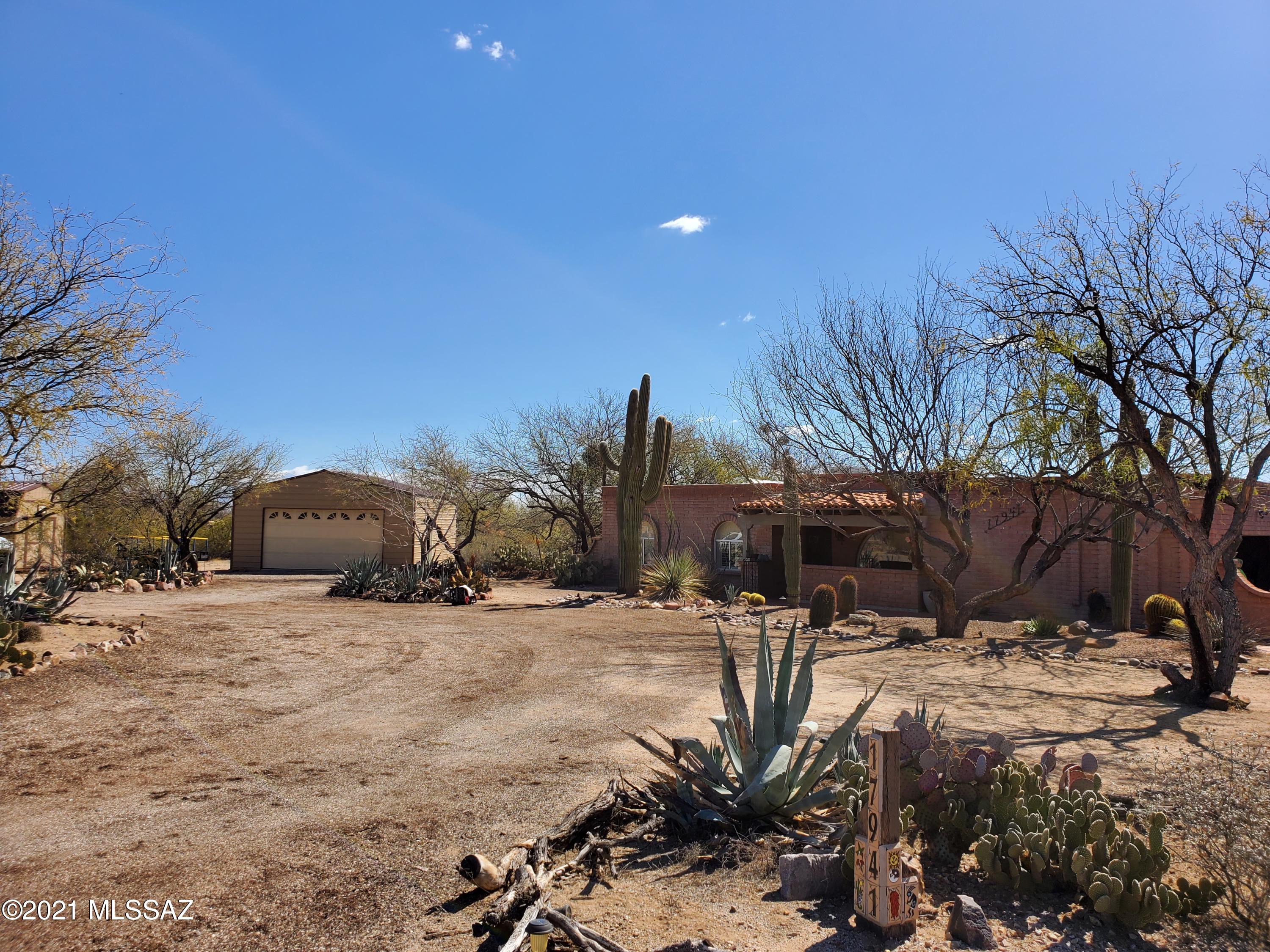 Valle Verde Del Norte (1-100) - Residential