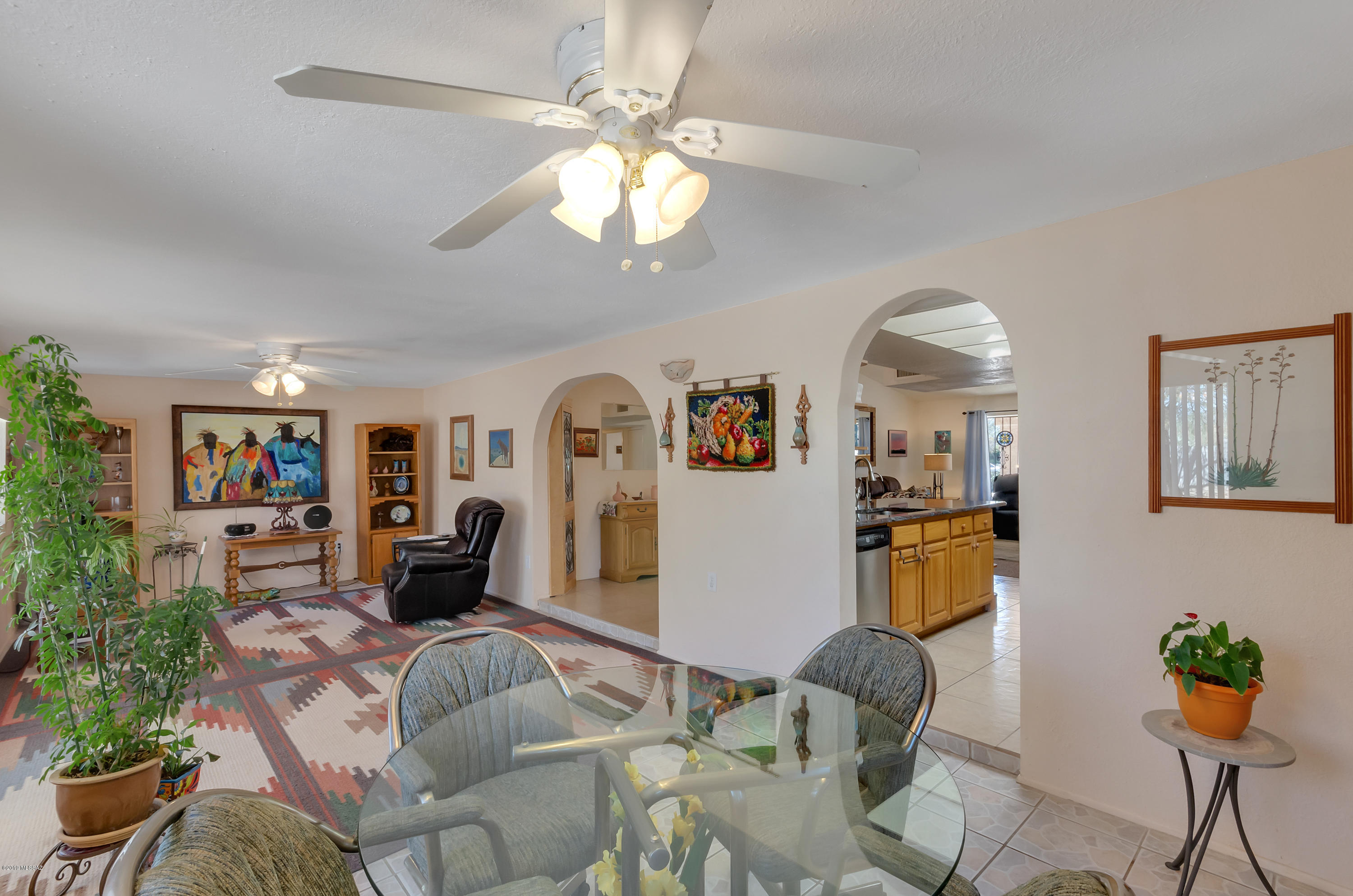Country Hollow (1-39) - Residential