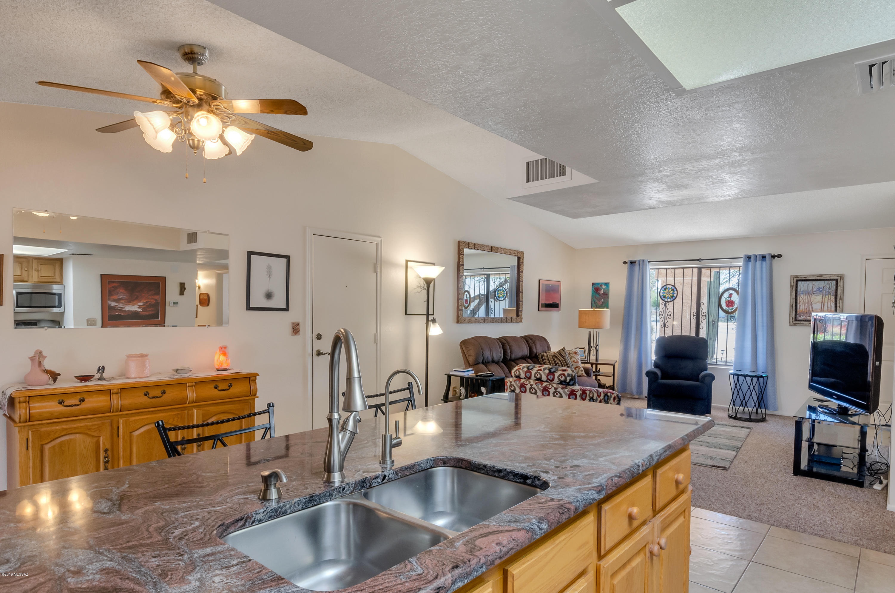 Country Hollow (1-39) - Residential