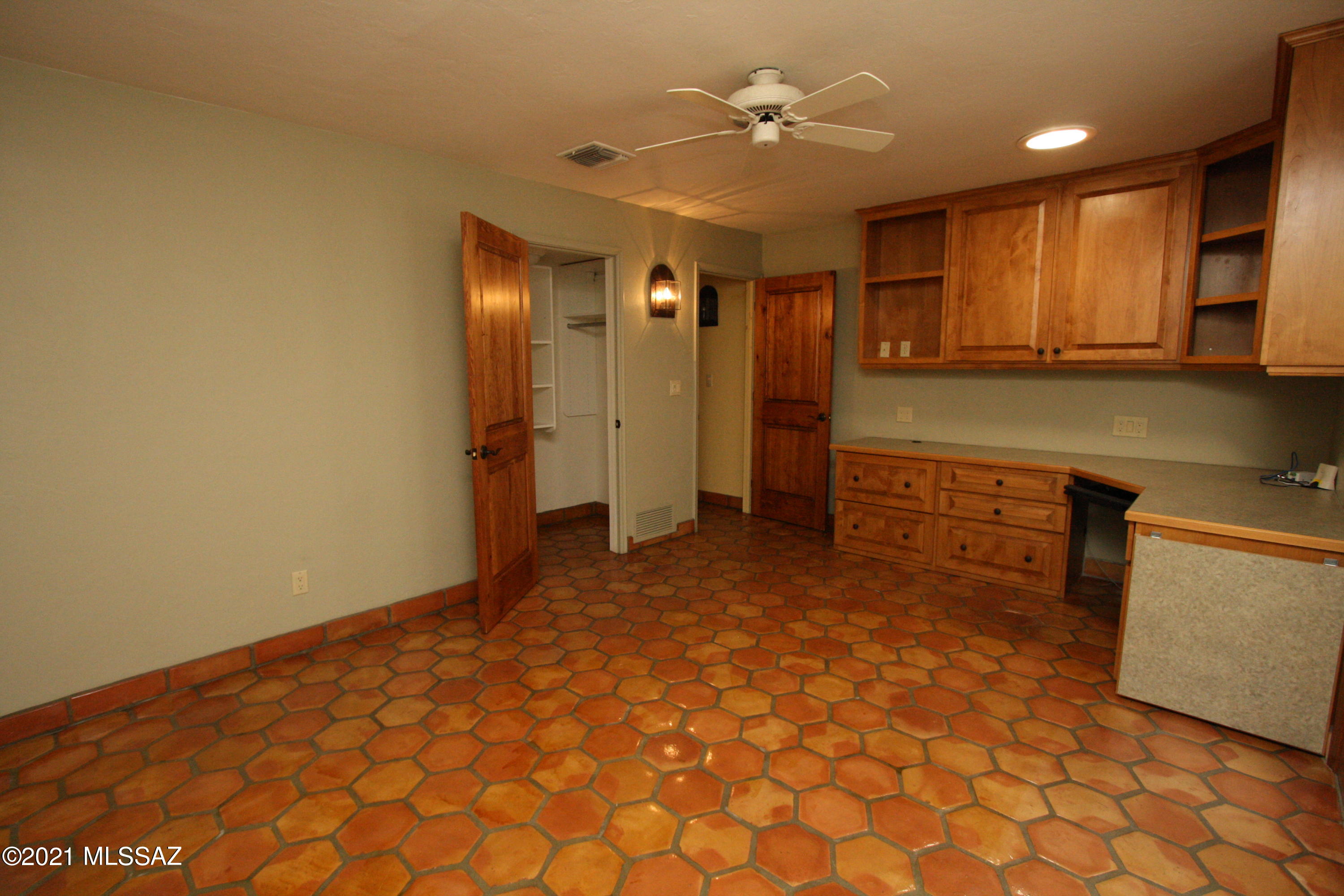 Oro Valley Heights (1-45) - Residential Lease