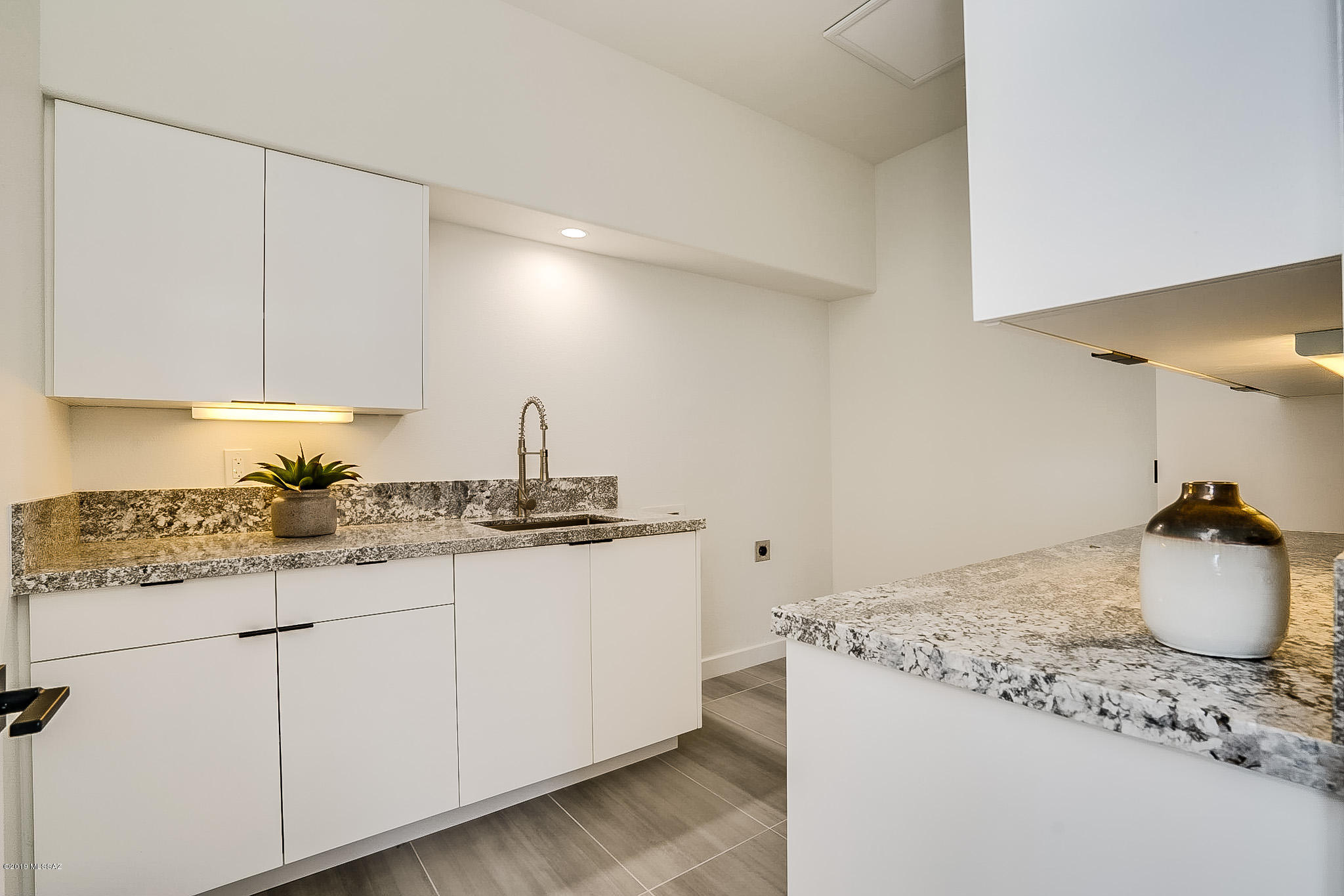 Alta Vista (99-145) - Residential