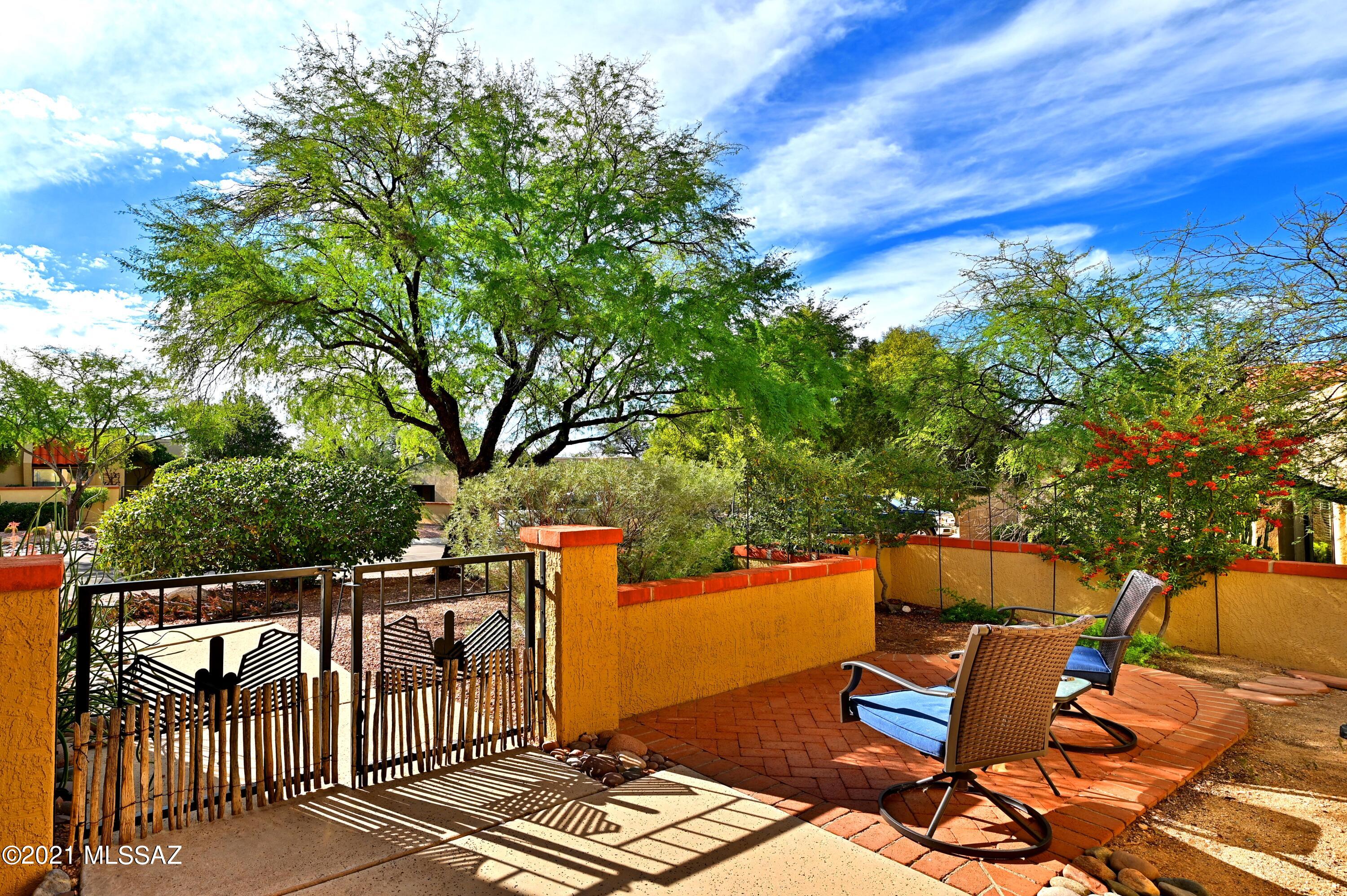 El Conquistador Resort Patio Homes (155-193) - Residential
