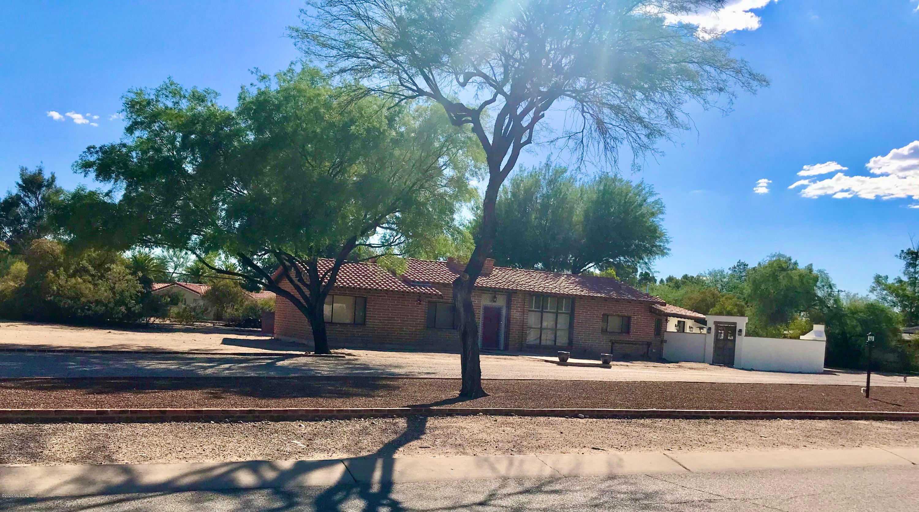 Country Club Estates NO. 1 - Residential