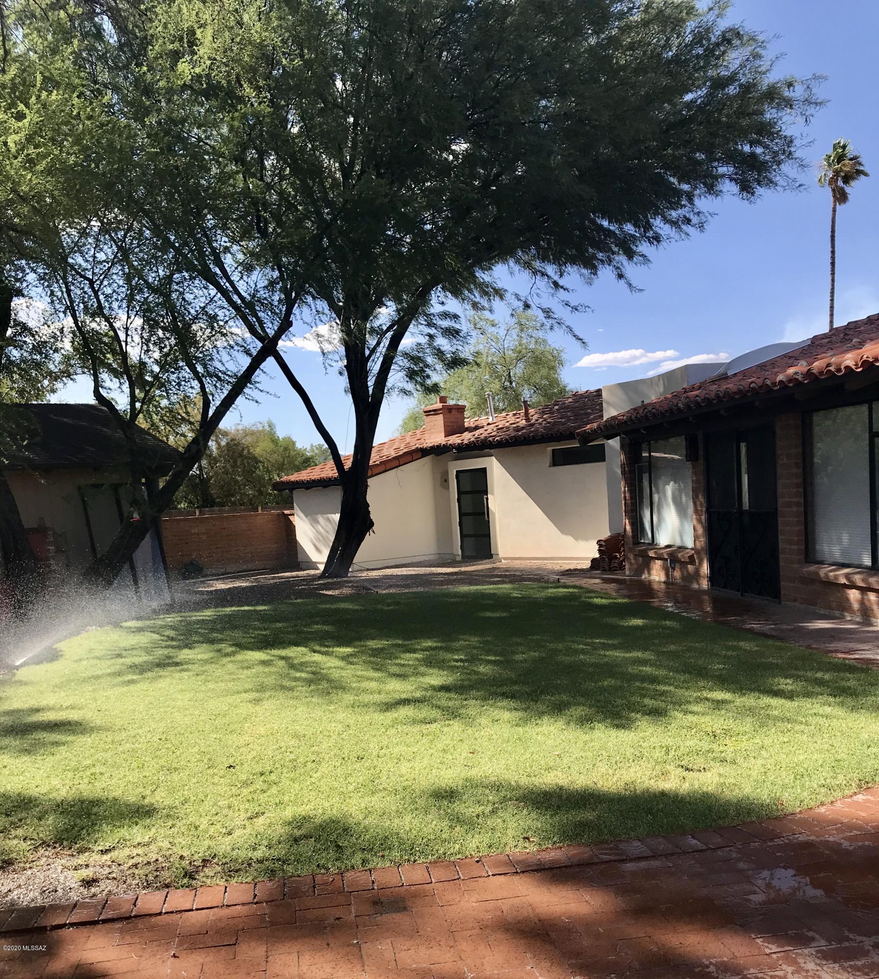 Country Club Estates NO. 1 - Residential