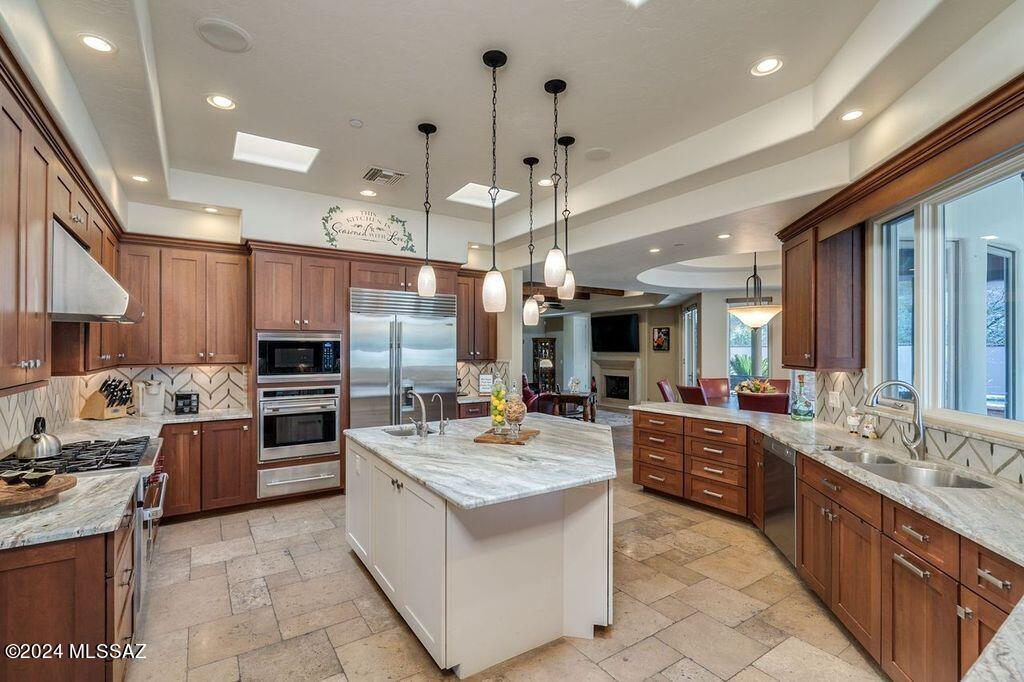 Whaleback Ridge Estates at Ventana Canyon (1-30) - Residential