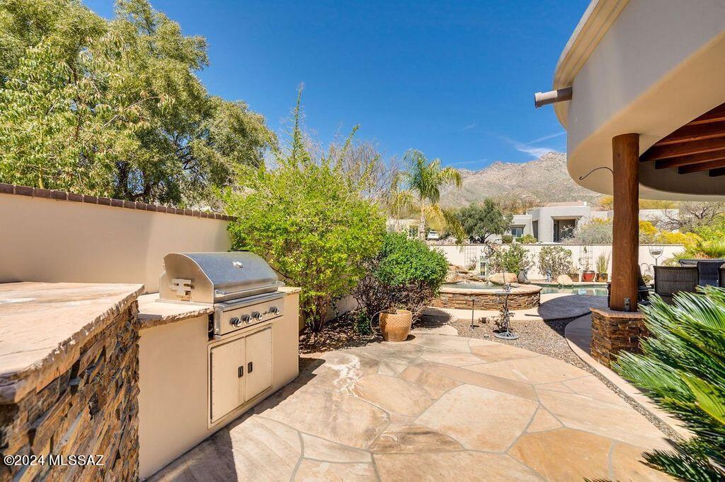 Whaleback Ridge Estates at Ventana Canyon (1-30) - Residential