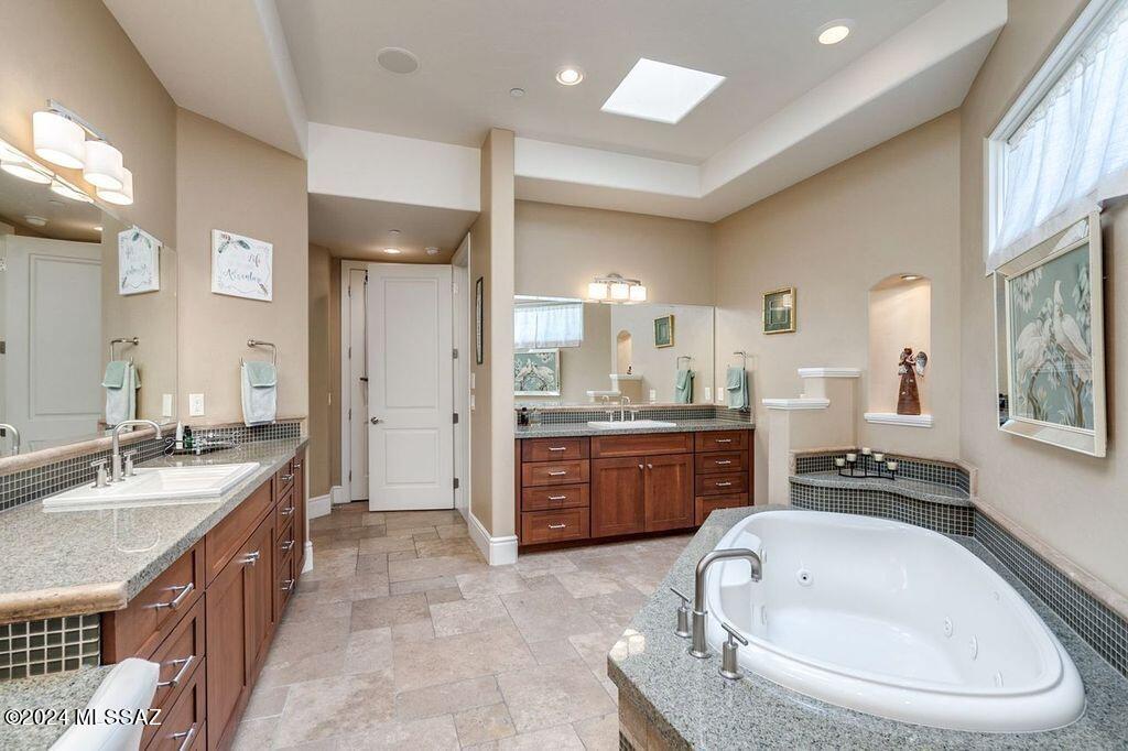 Whaleback Ridge Estates at Ventana Canyon (1-30) - Residential