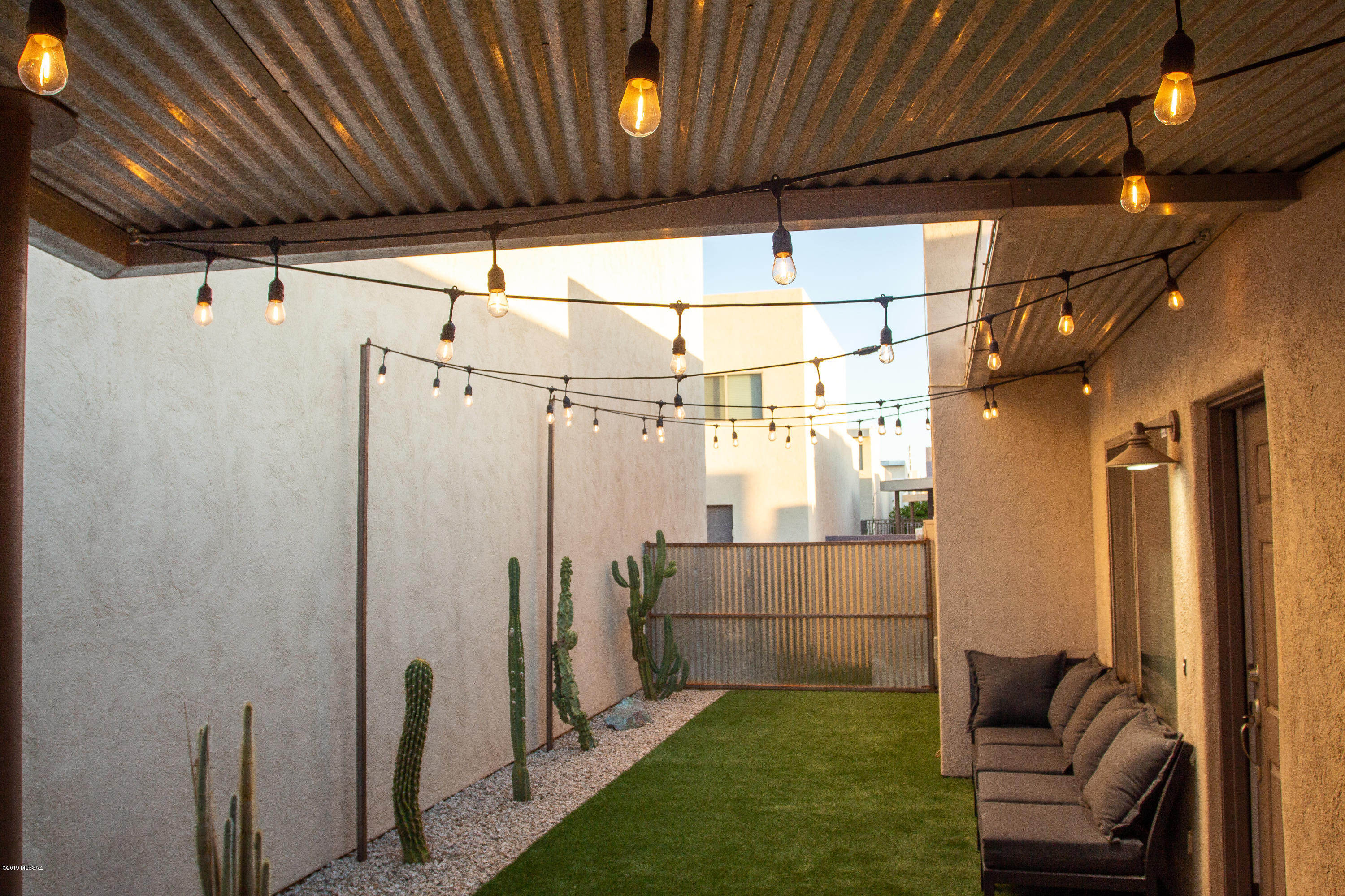 Silverbell & Ironwood - Residential