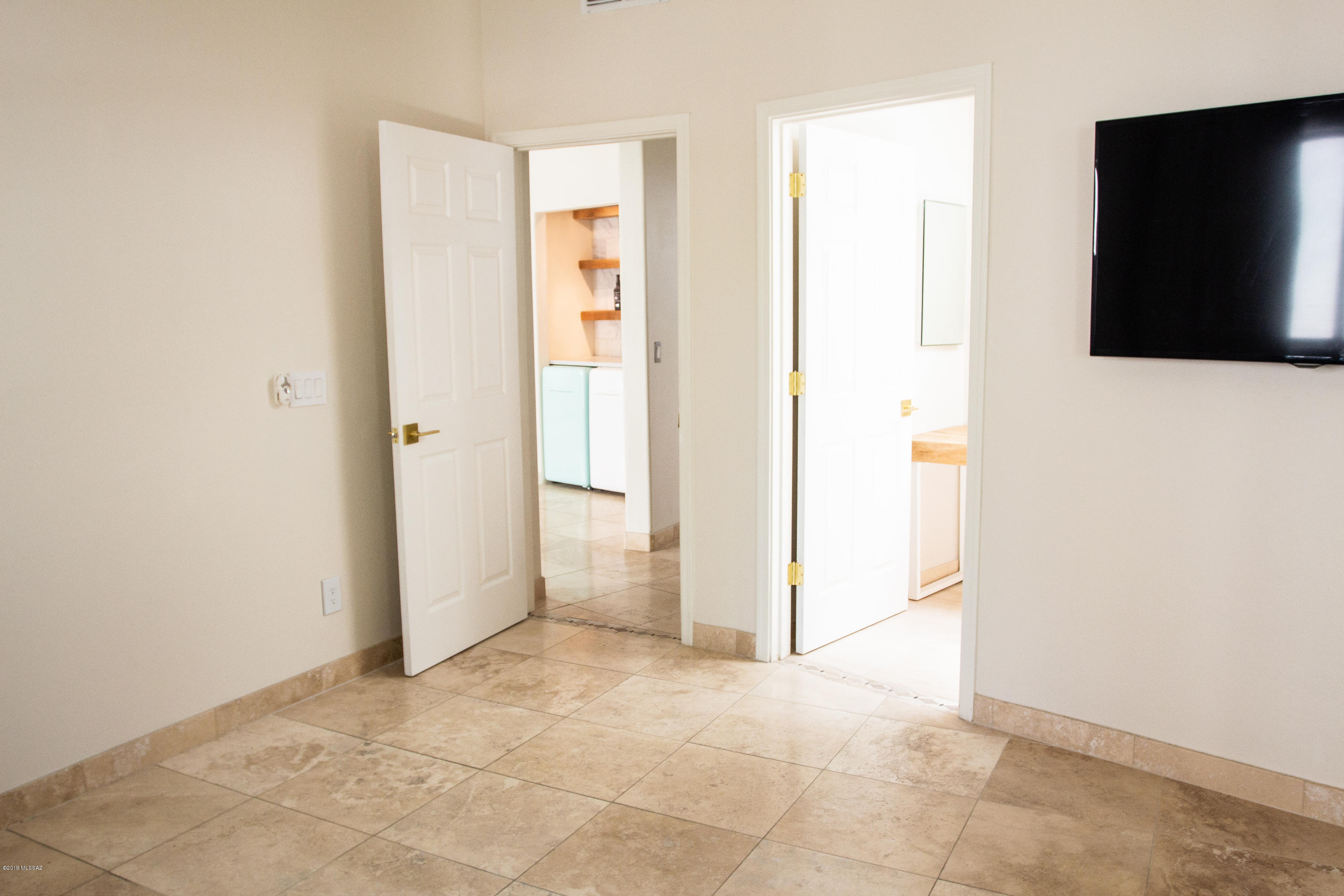 Silverbell & Ironwood - Residential