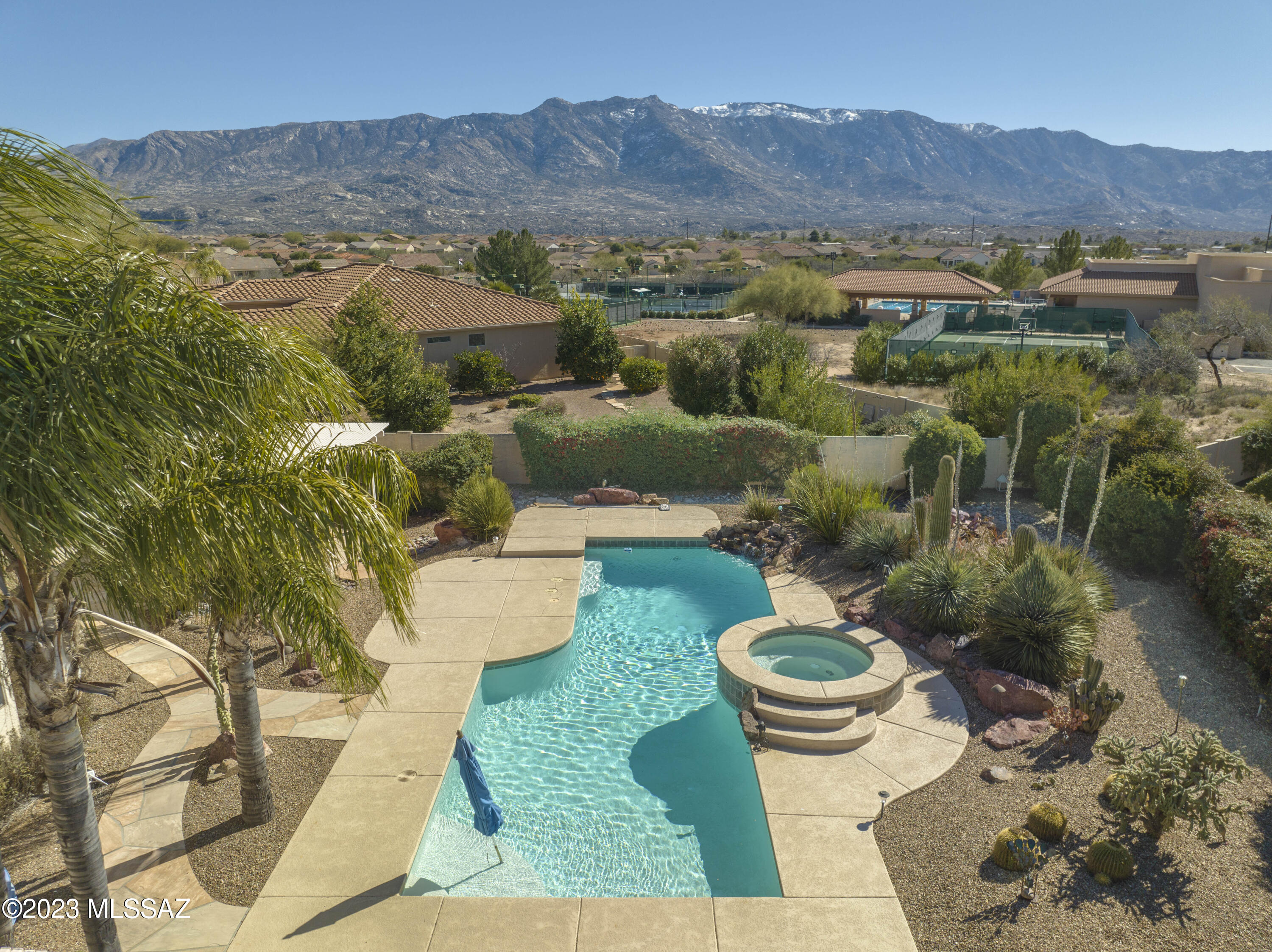 Saddlebrooke - Residential