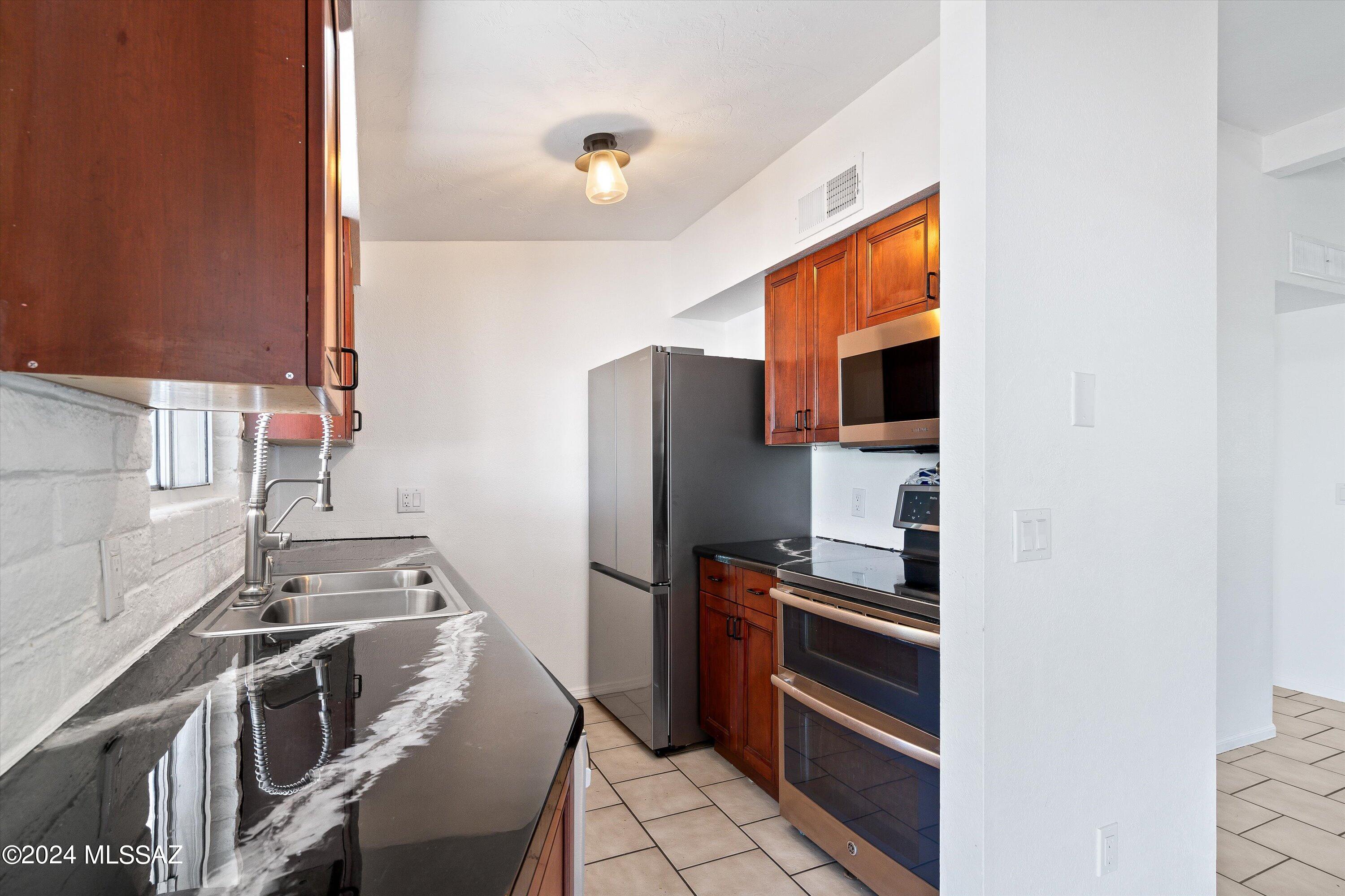 Heritage Hills II (558-740) - Residential