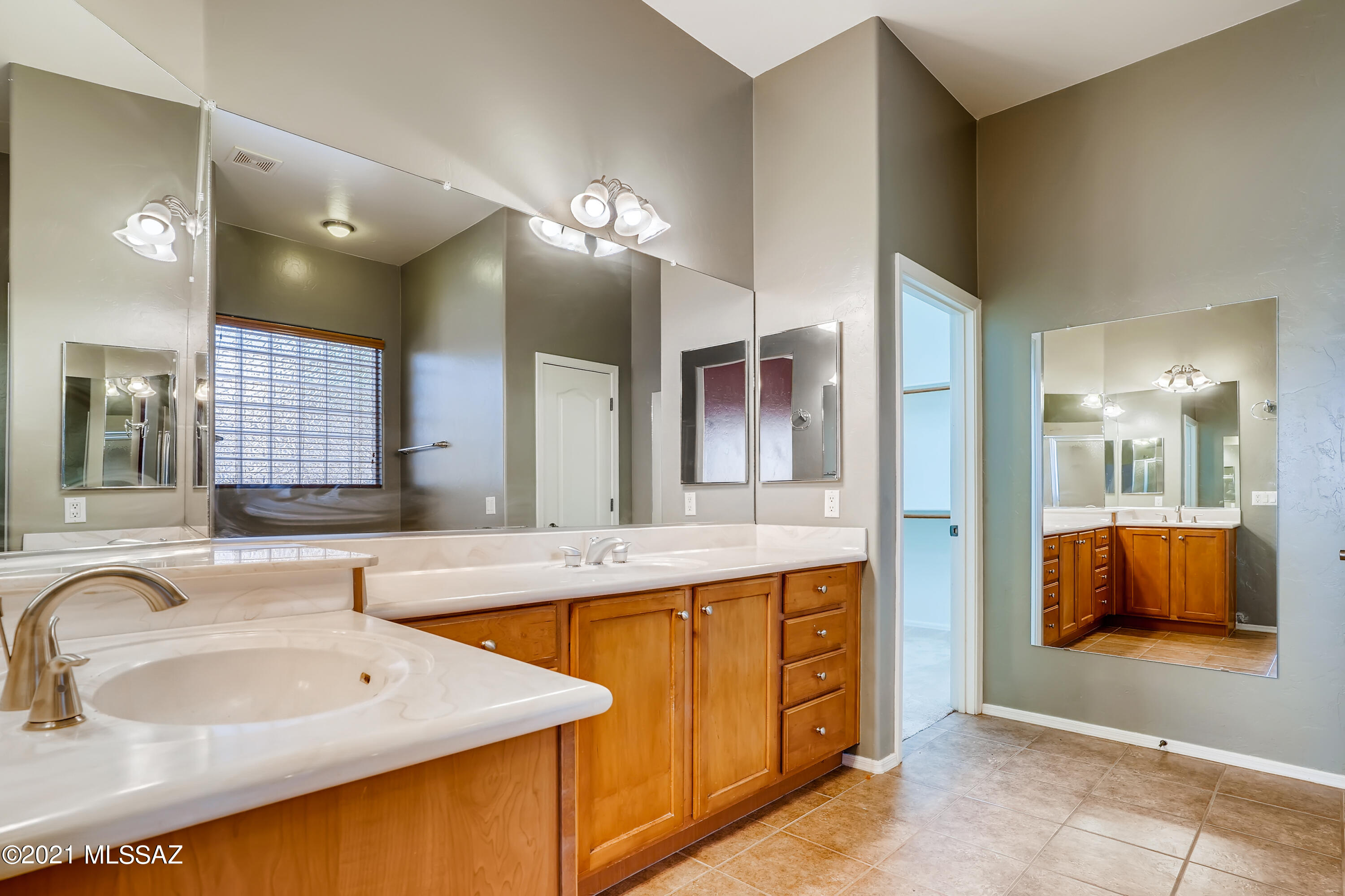 Star Valley Blk. 10 (1-228) - Residential