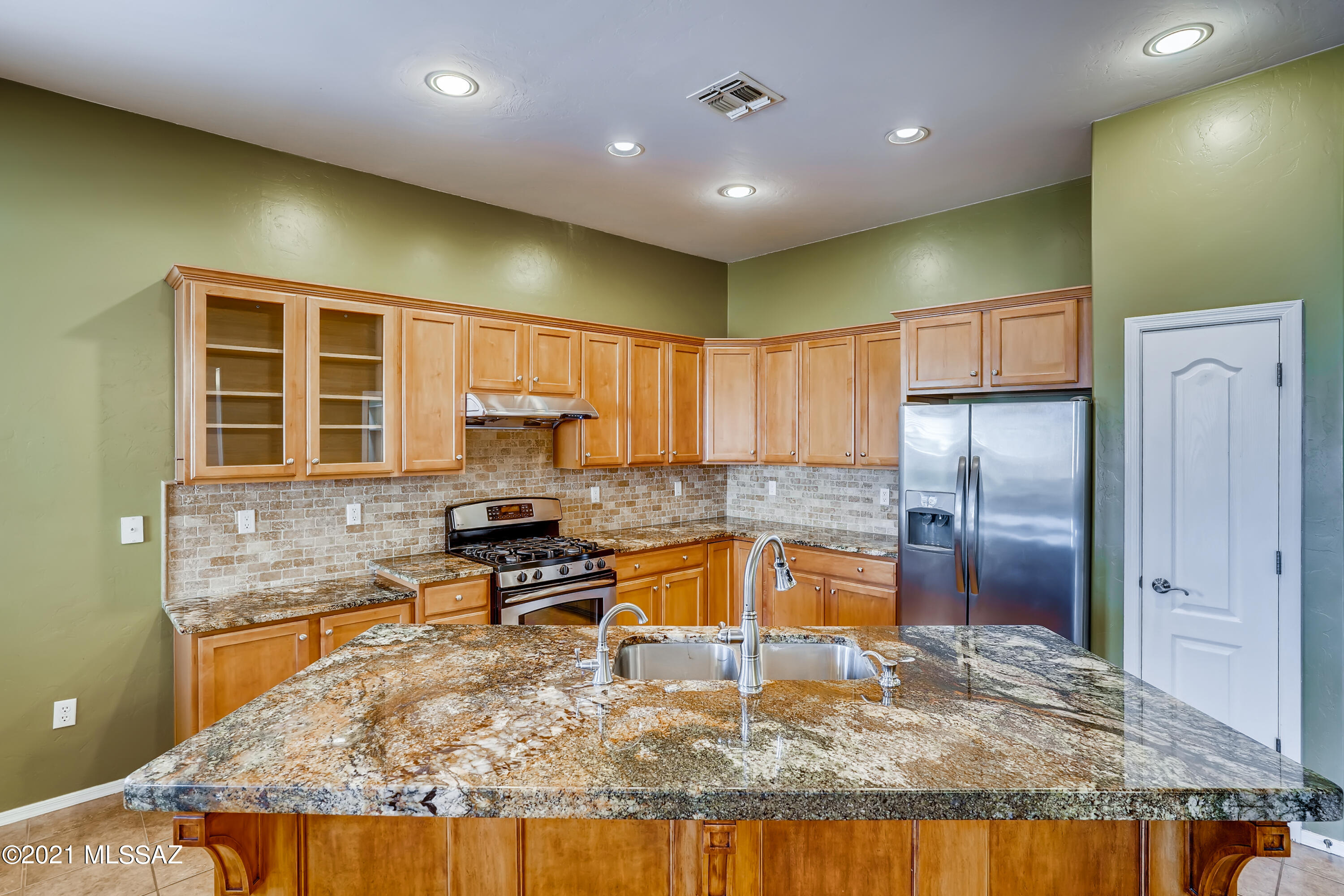Star Valley Blk. 10 (1-228) - Residential