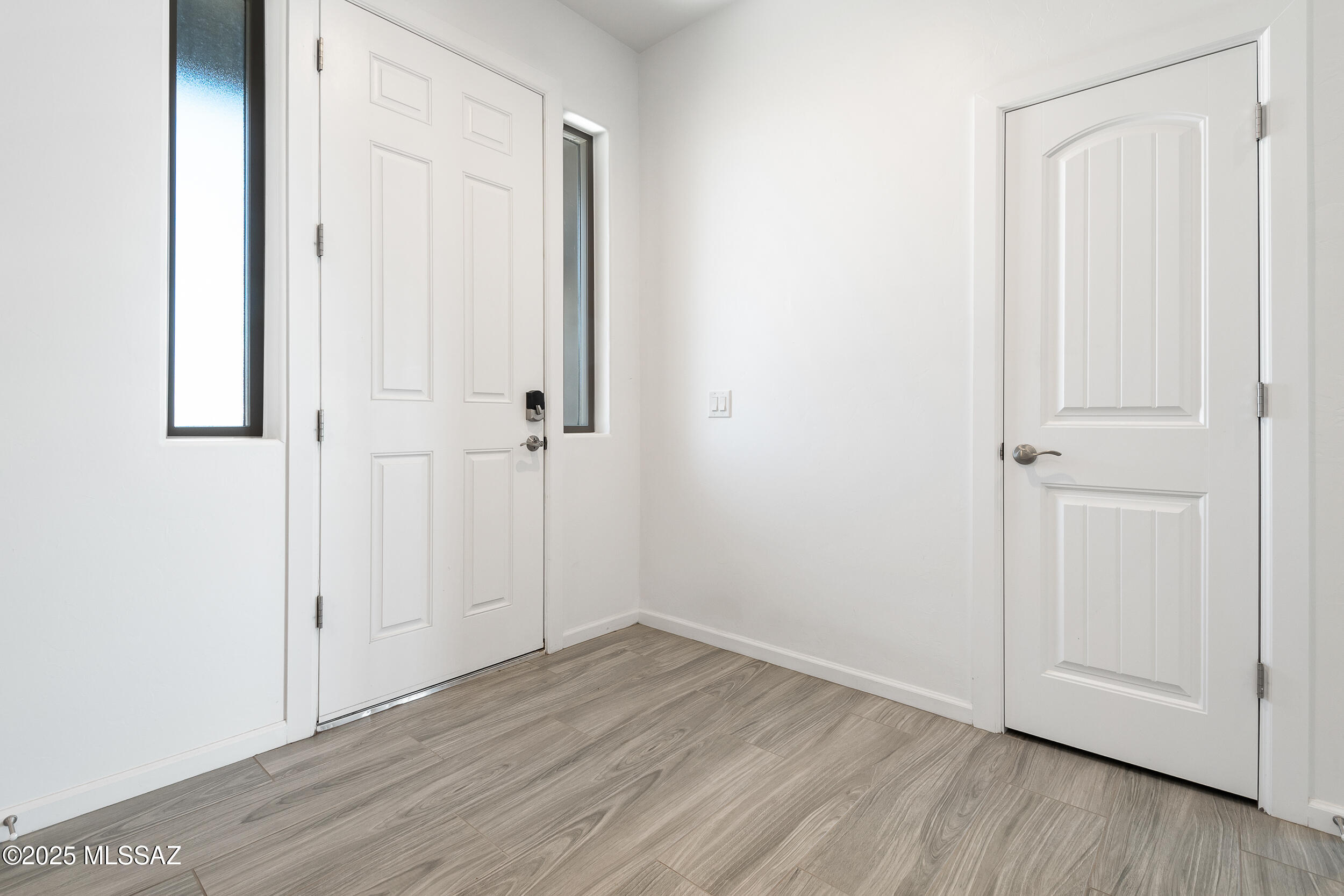 1168 N Slot Canyon Place