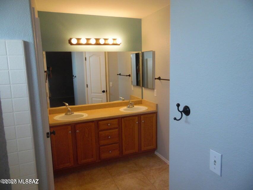 Tucson, Arizona 85745, United States, 3 Bedrooms Bedrooms, ,2 BathroomsBathrooms,Residential,Active,172935