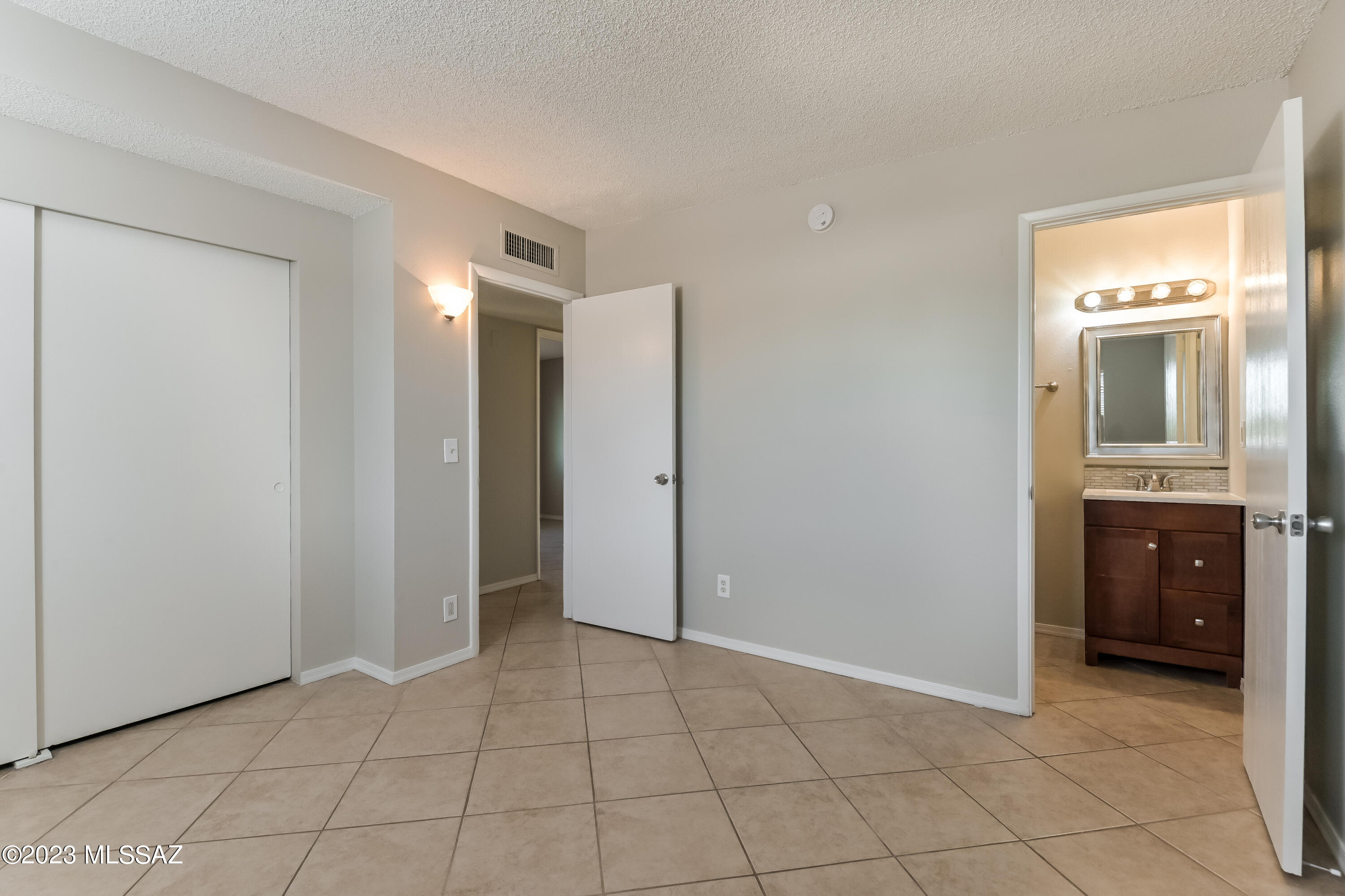 Gessler Heights II (1-15) - Residential Lease