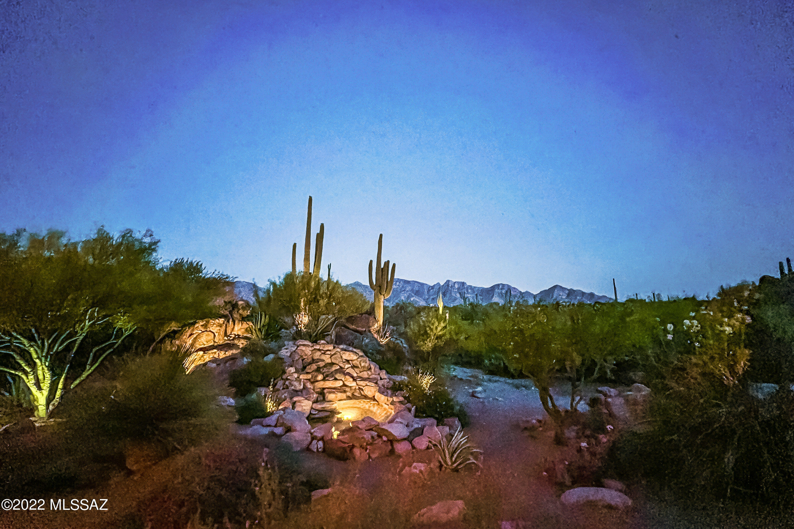 Honey Bee Ridge(The Estates At) - Residential