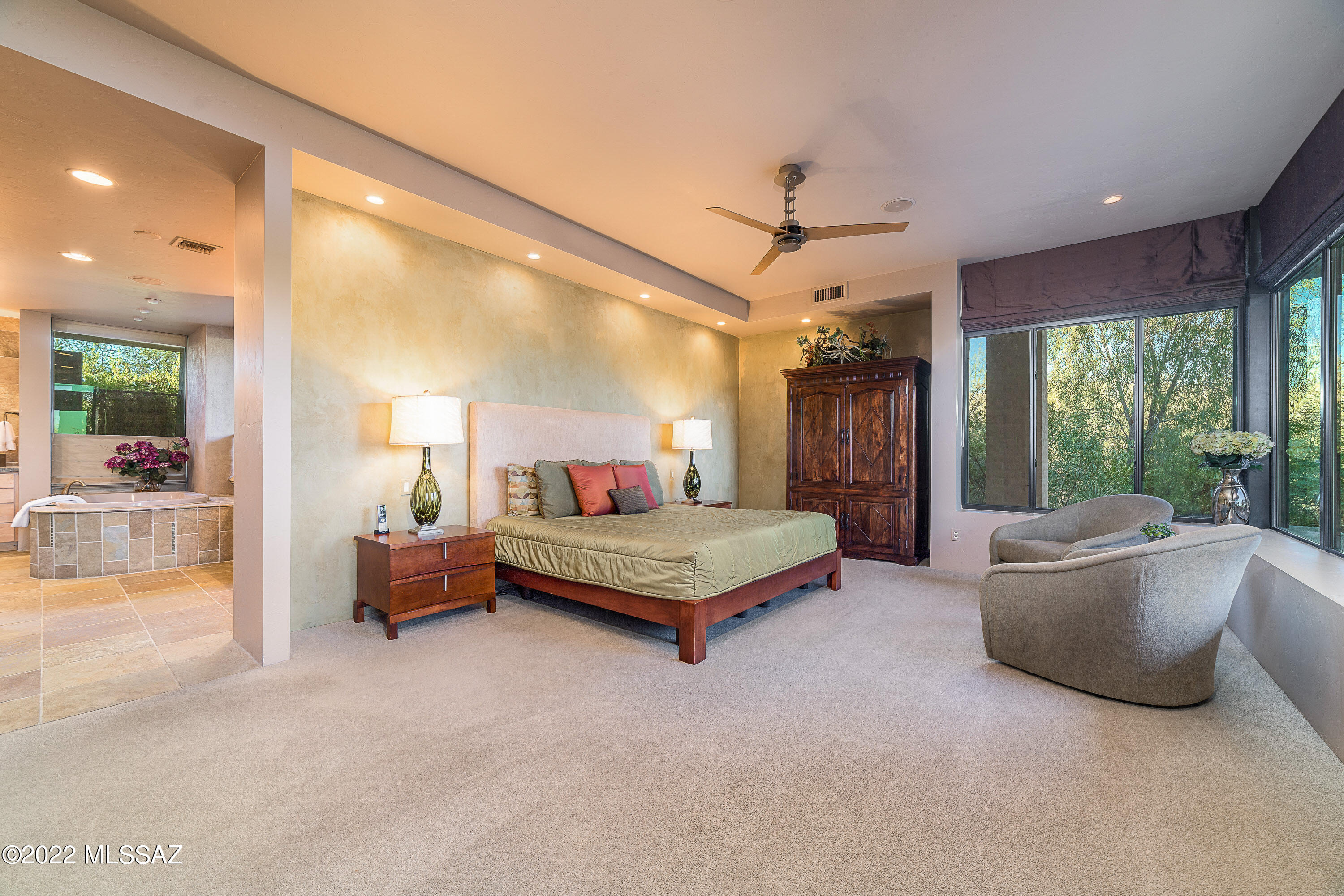 Honey Bee Ridge(The Estates At) - Residential