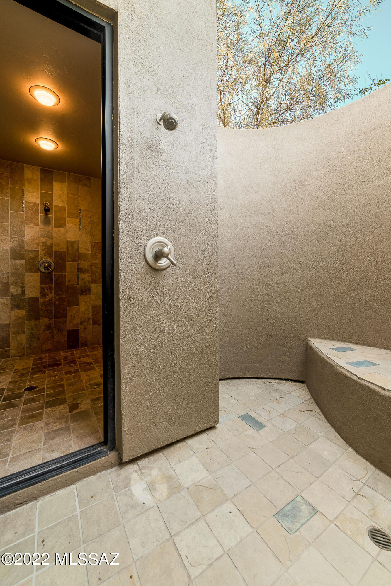 Honey Bee Ridge(The Estates At) - Residential