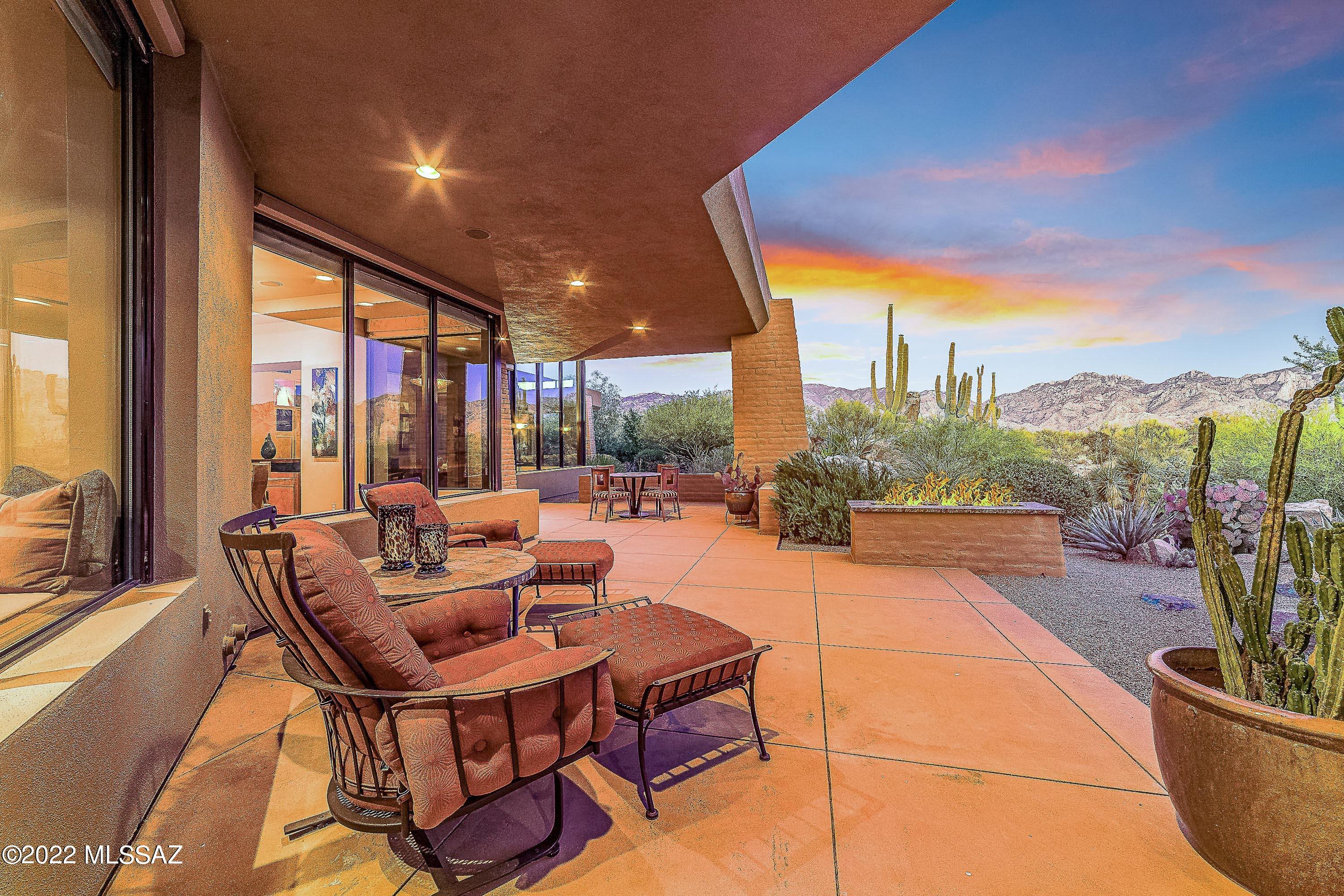 Honey Bee Ridge(The Estates At) - Residential