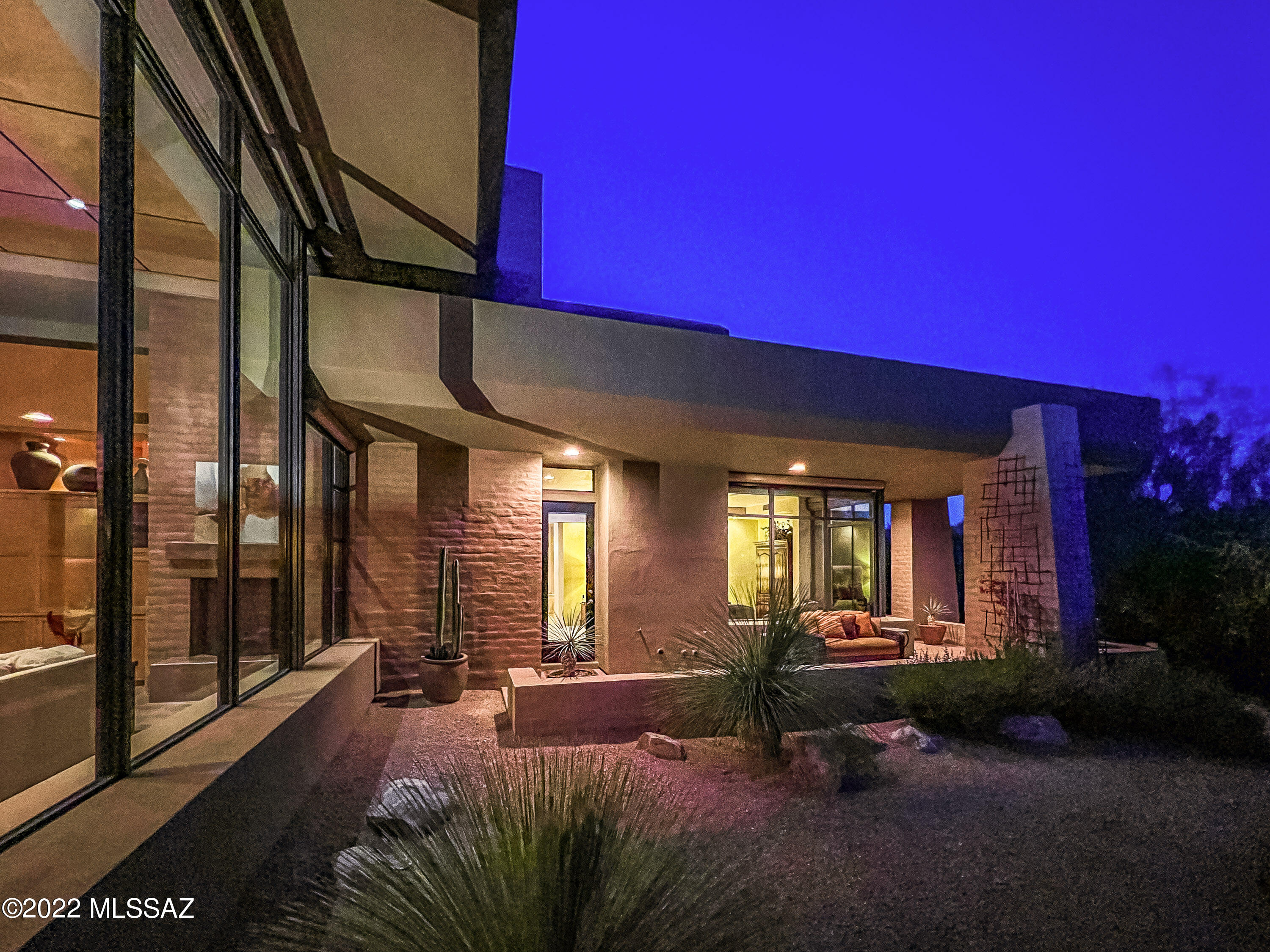 Honey Bee Ridge(The Estates At) - Residential