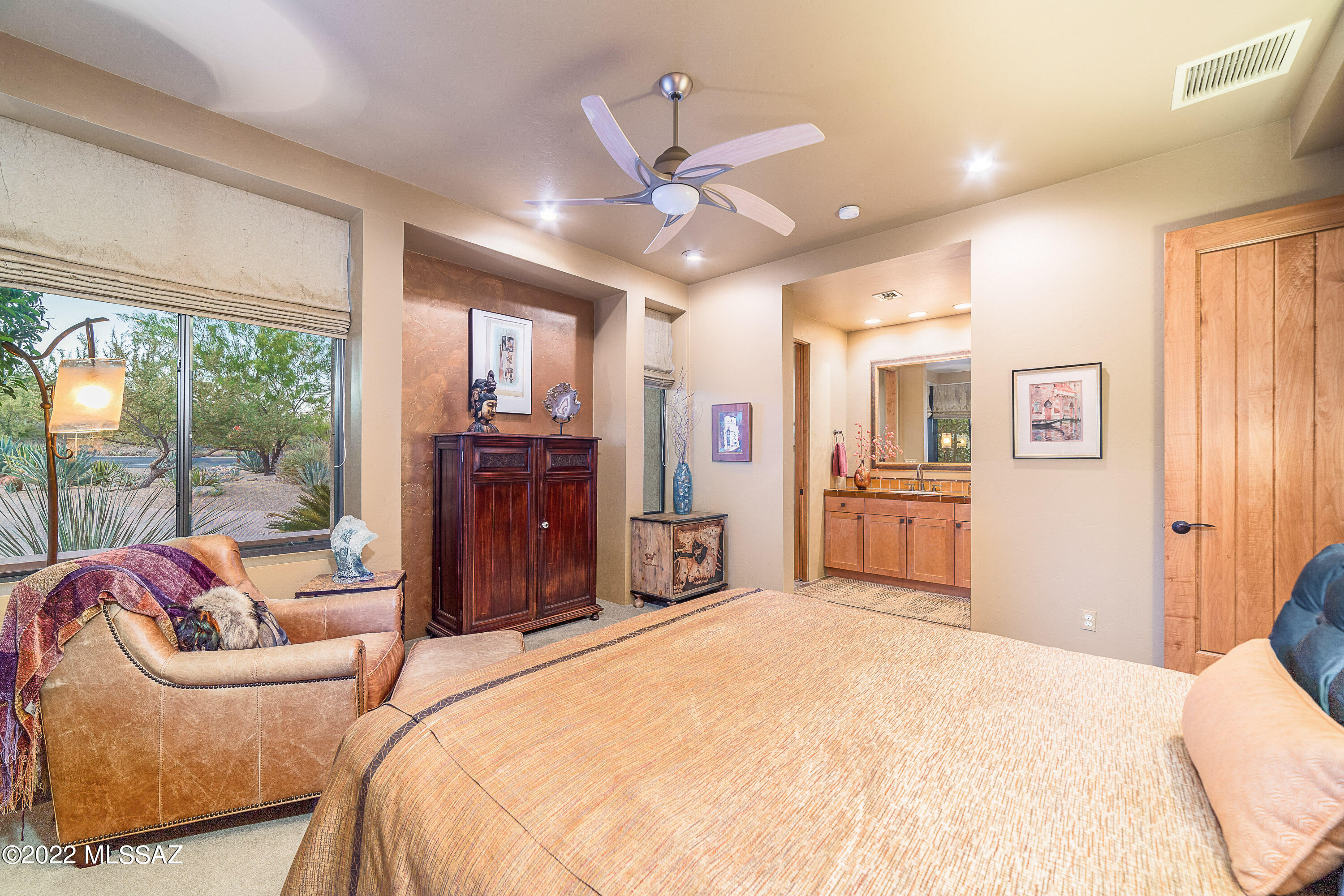 Honey Bee Ridge(The Estates At) - Residential