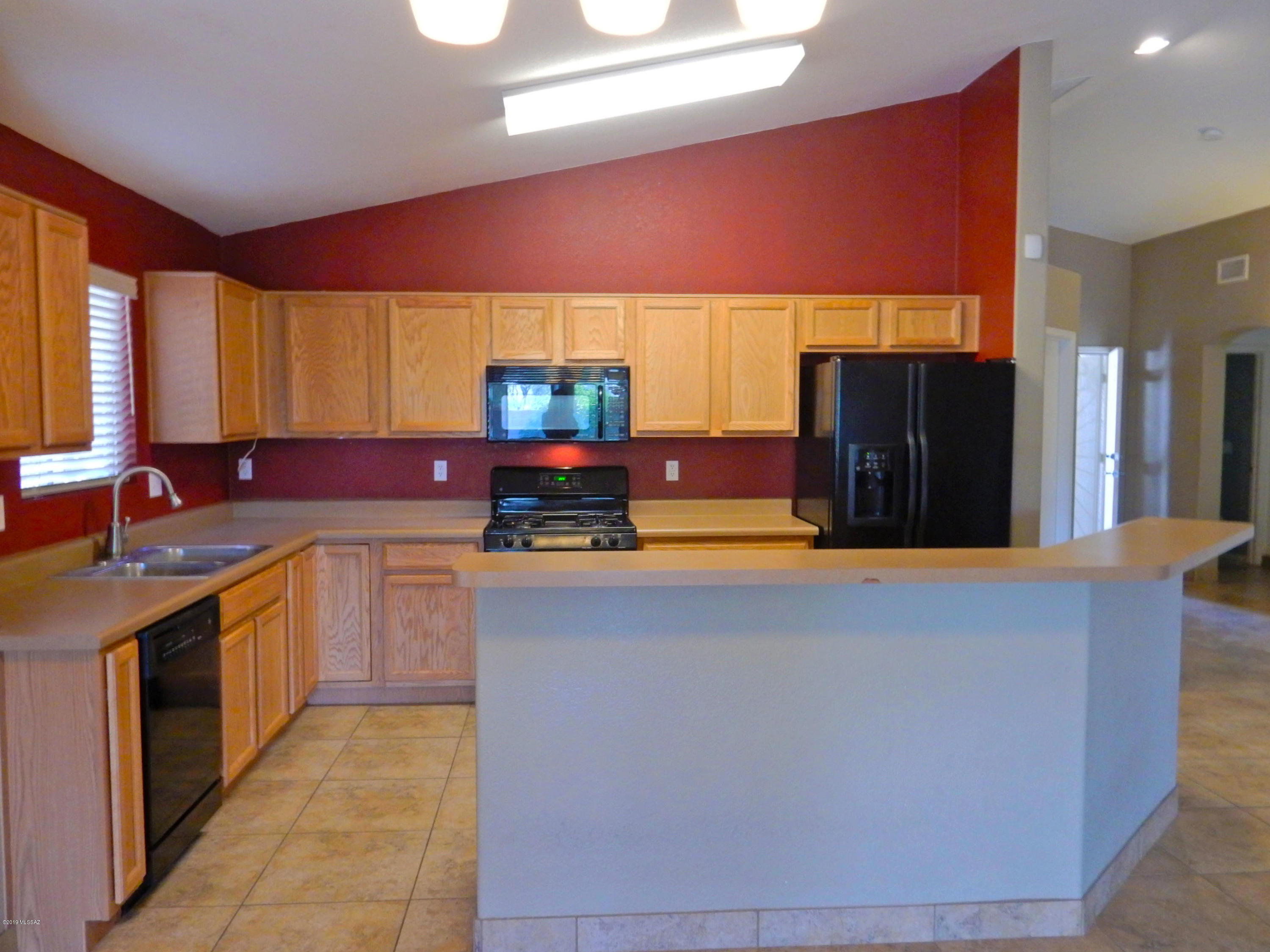 Desert Willow Estates (233-337, 340-353) - Residential Lease