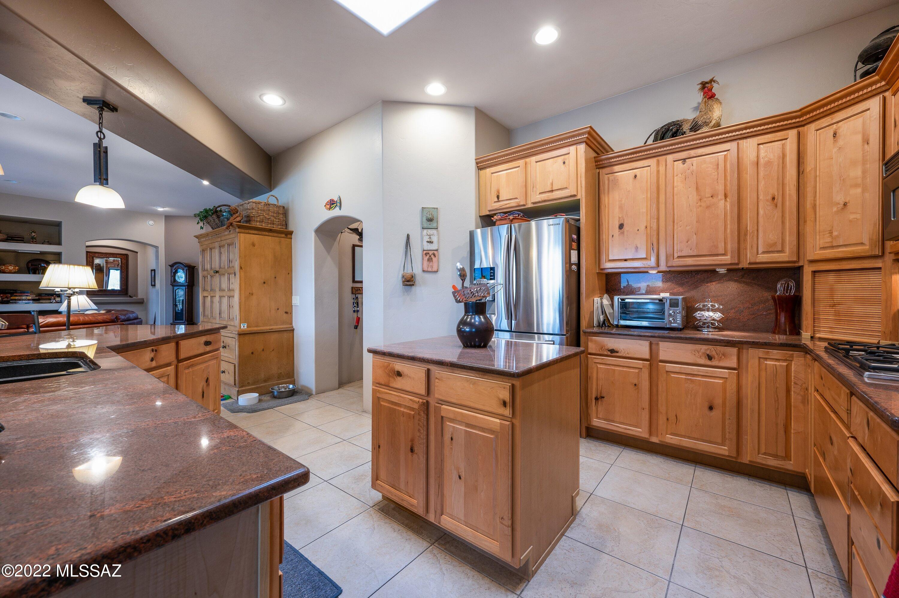 Coyote Creek (1-395) - Residential