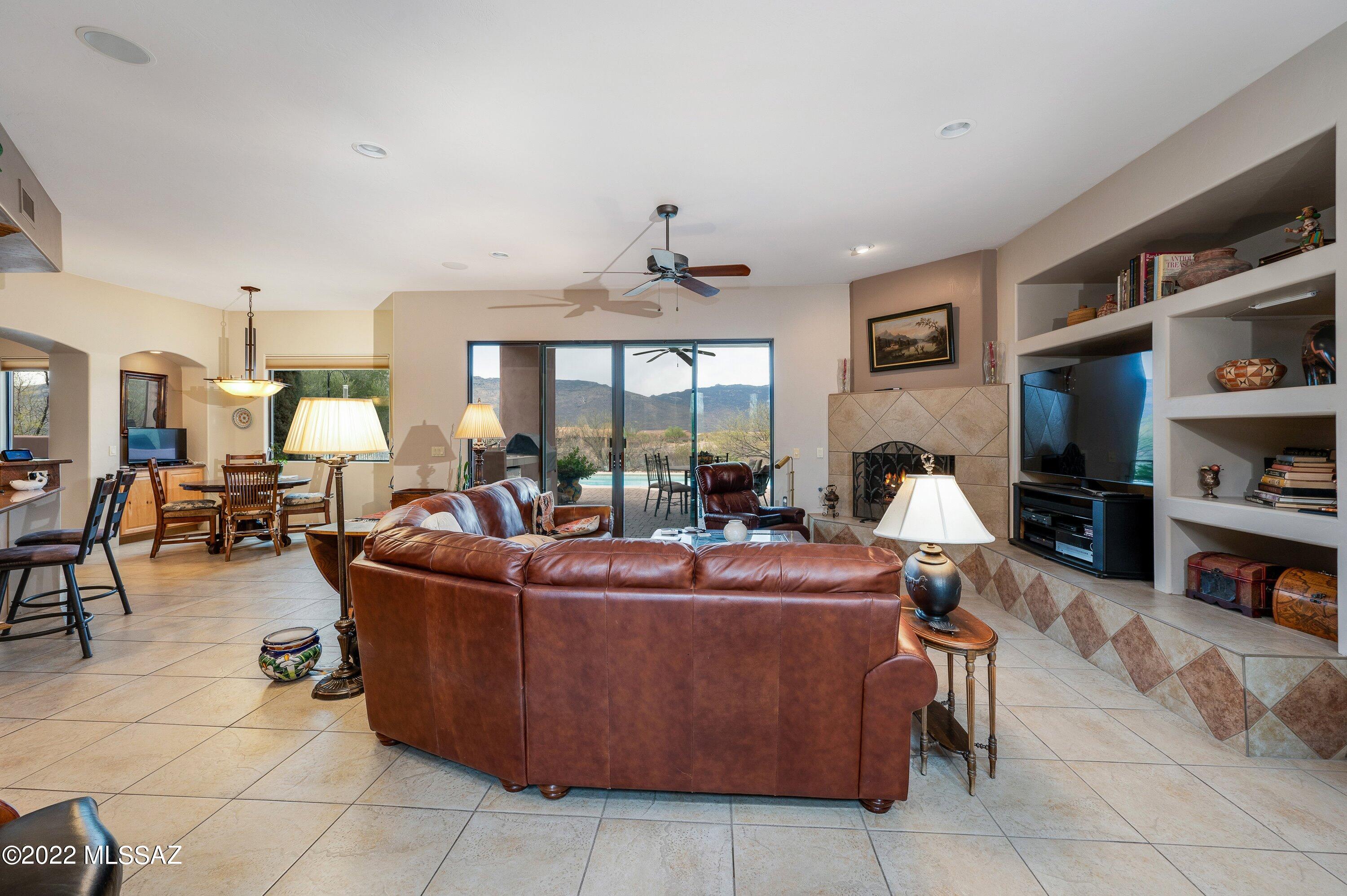 Coyote Creek (1-395) - Residential